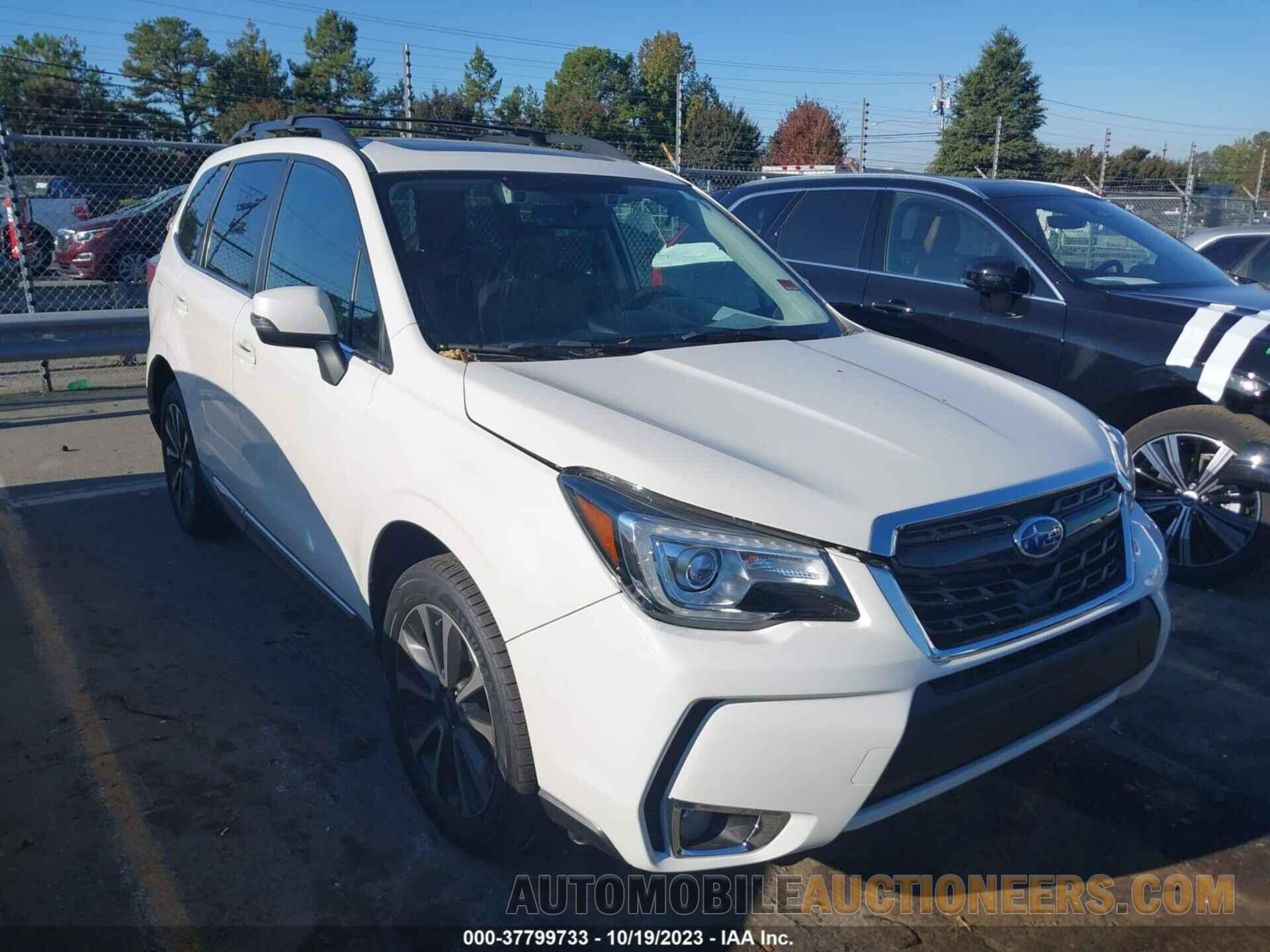 JF2SJGWC4JH492620 SUBARU FORESTER 2018