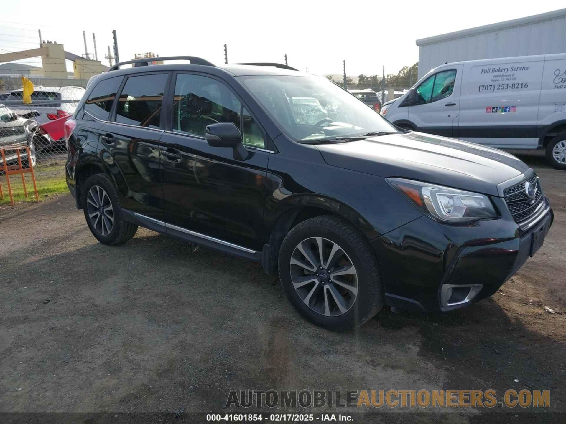 JF2SJGWC6JH584327 SUBARU FORESTER 2018