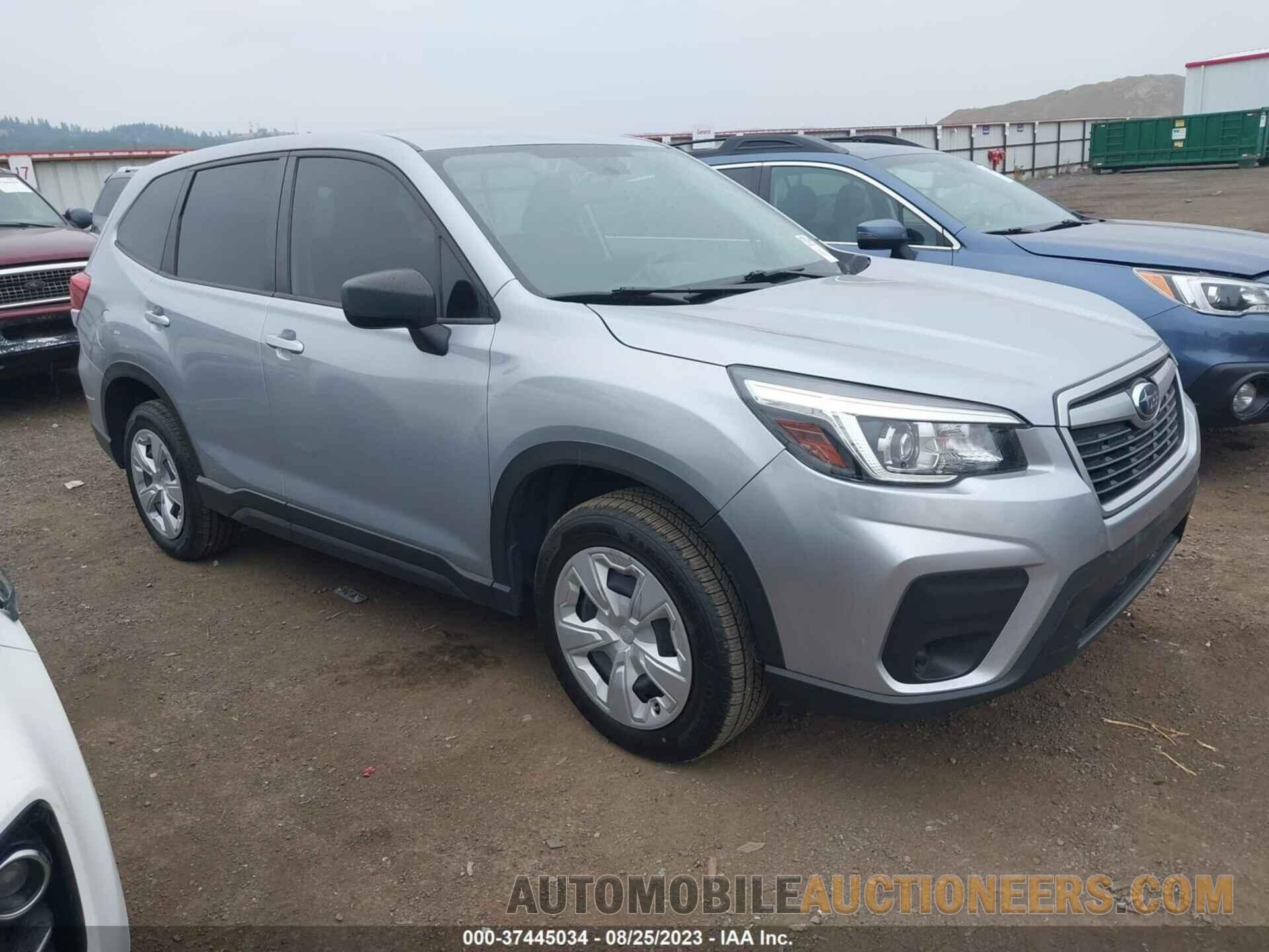 JF2SKAAC5KH496968 SUBARU FORESTER 2019