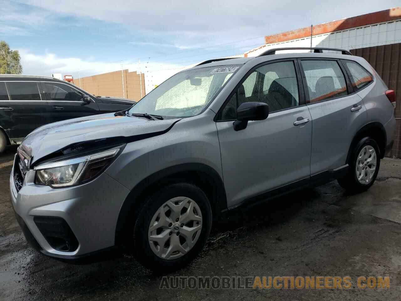 JF2SKACC4KH511375 SUBARU FORESTER 2019