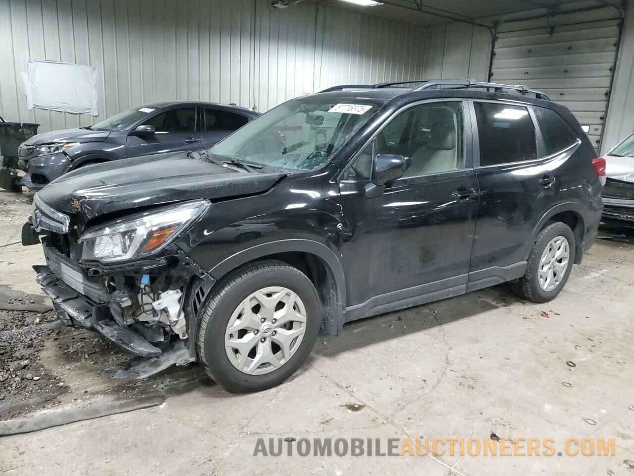 JF2SKACC4KH569793 SUBARU FORESTER 2019