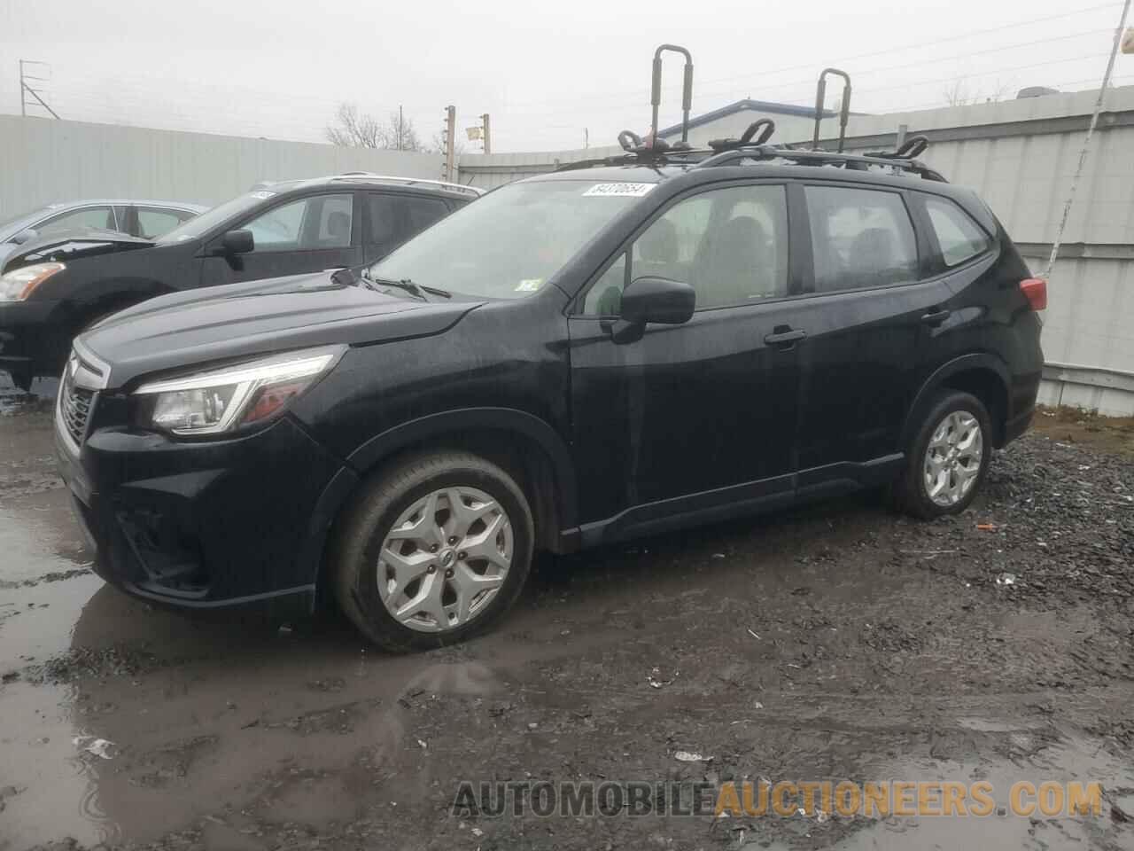 JF2SKACC4KH593821 SUBARU FORESTER 2019