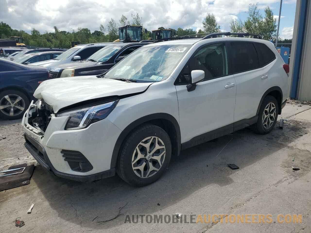 JF2SKADC1NH425475 SUBARU FORESTER 2022