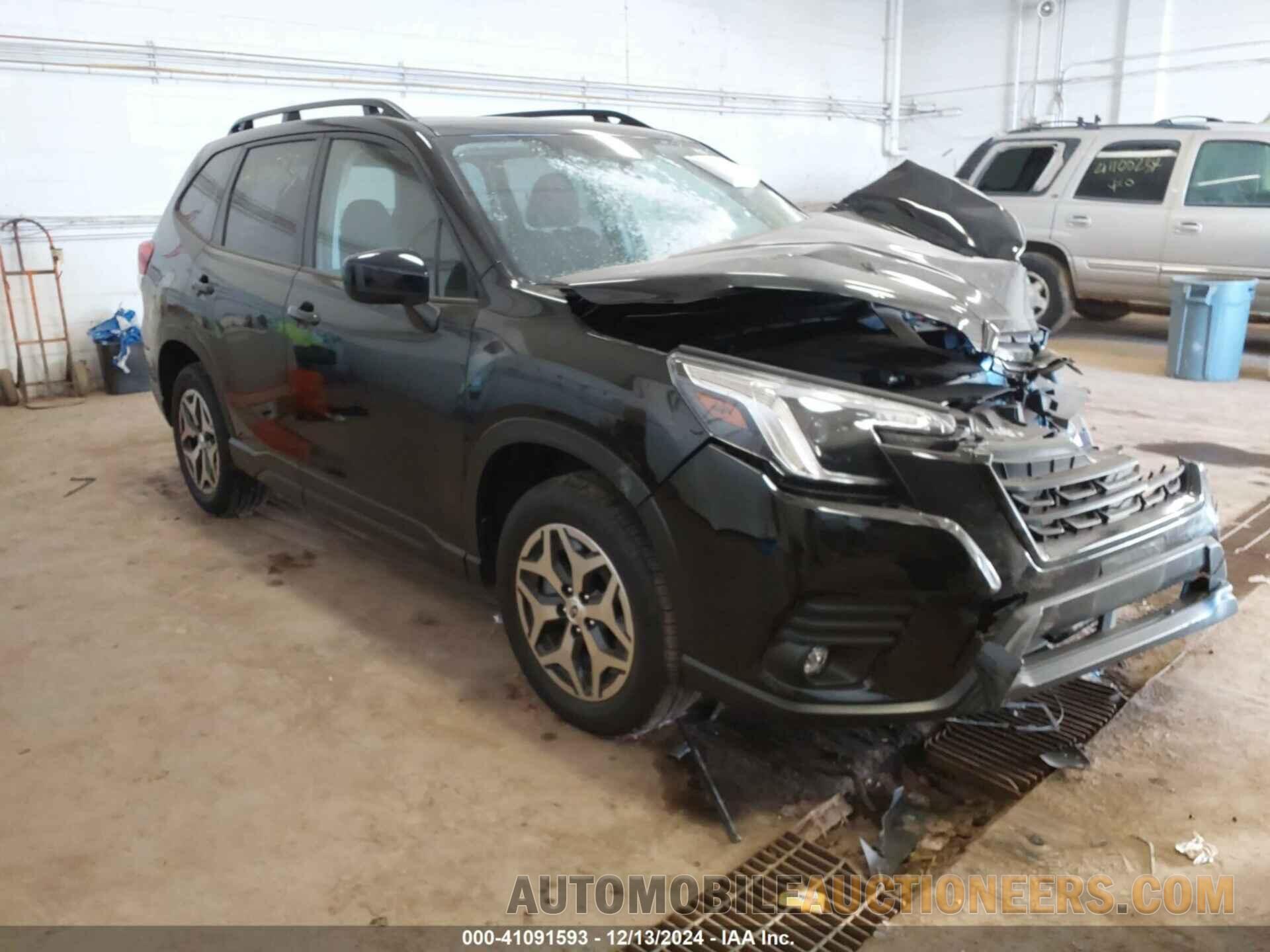 JF2SKADC3RH449623 SUBARU FORESTER 2024