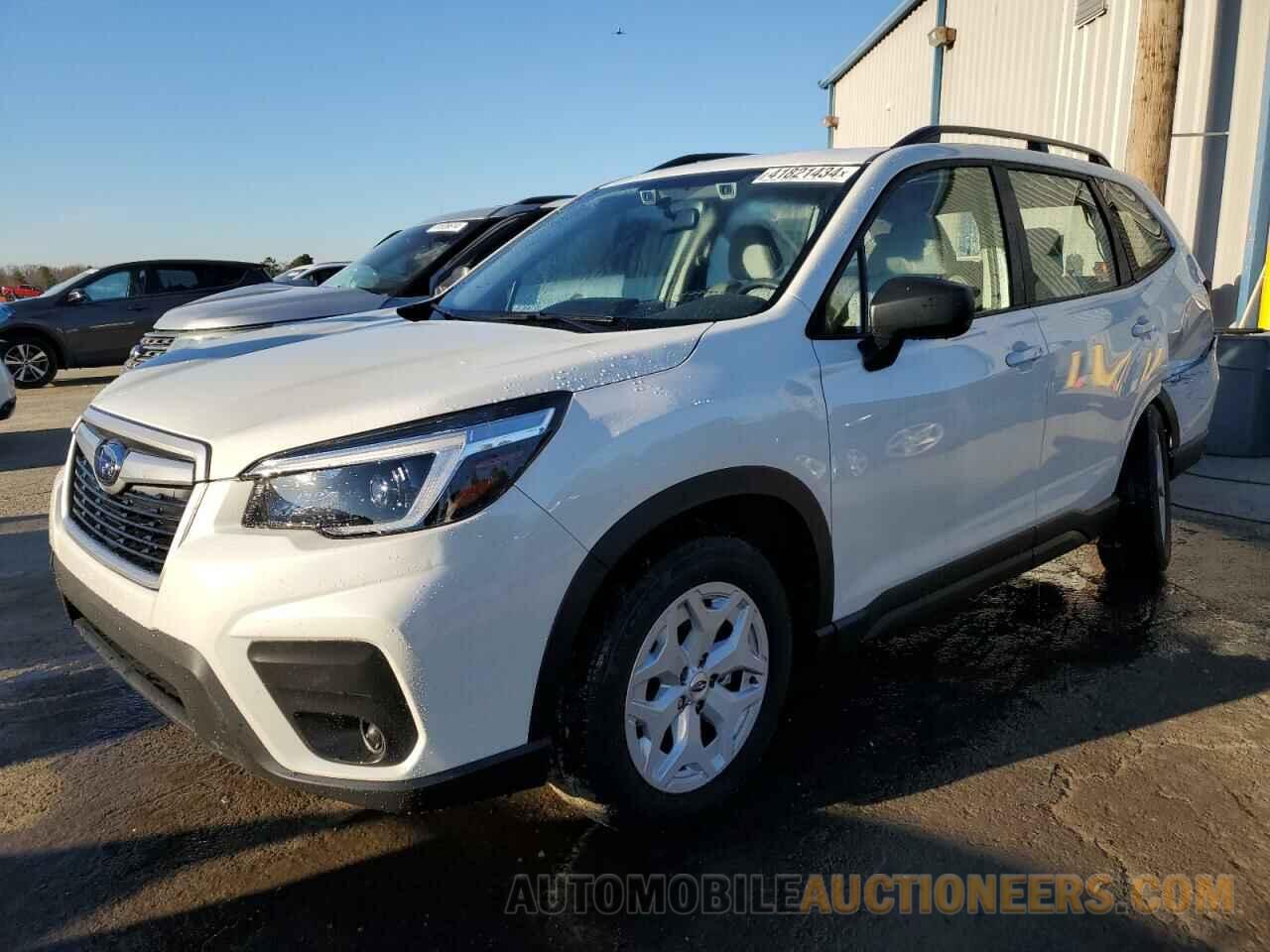 JF2SKADCXMH570965 SUBARU FORESTER 2021