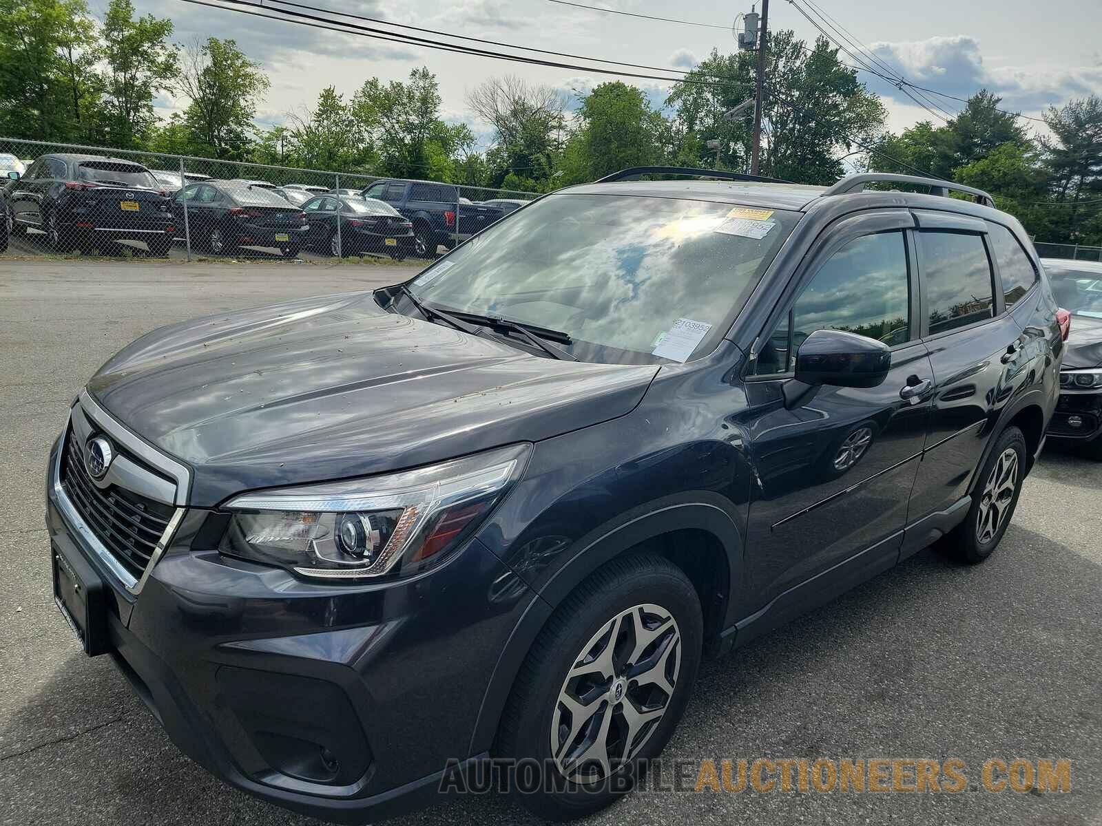 JF2SKAEC0KH513718 Subaru Forester 2019