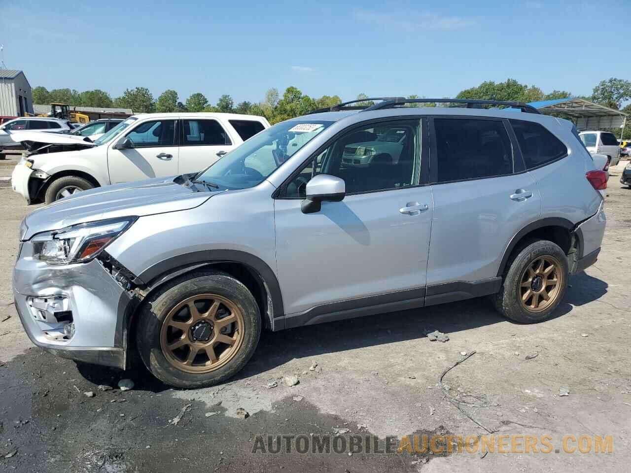 JF2SKAEC2KH407108 SUBARU FORESTER 2019