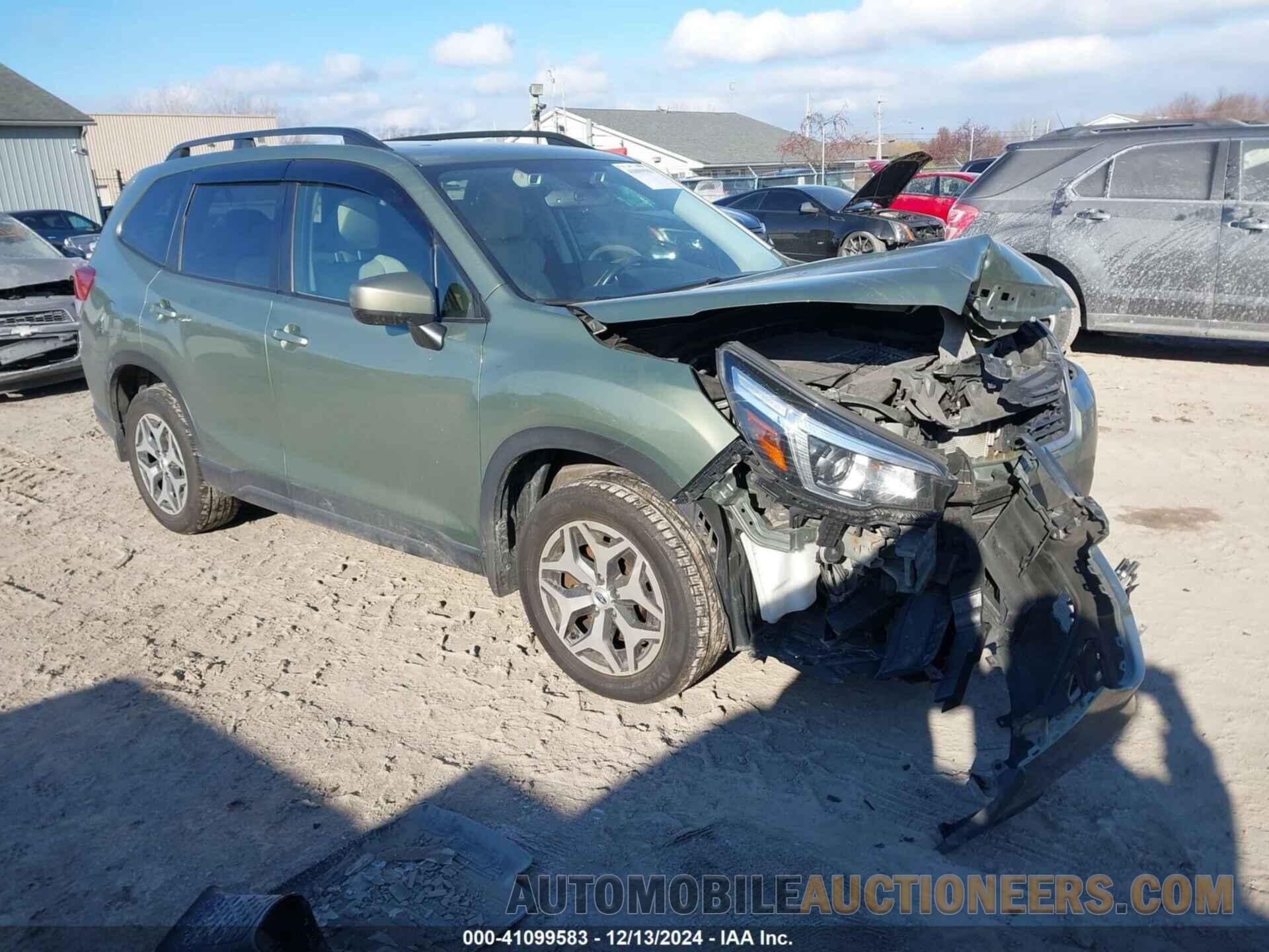 JF2SKAEC2KH455790 SUBARU FORESTER 2019