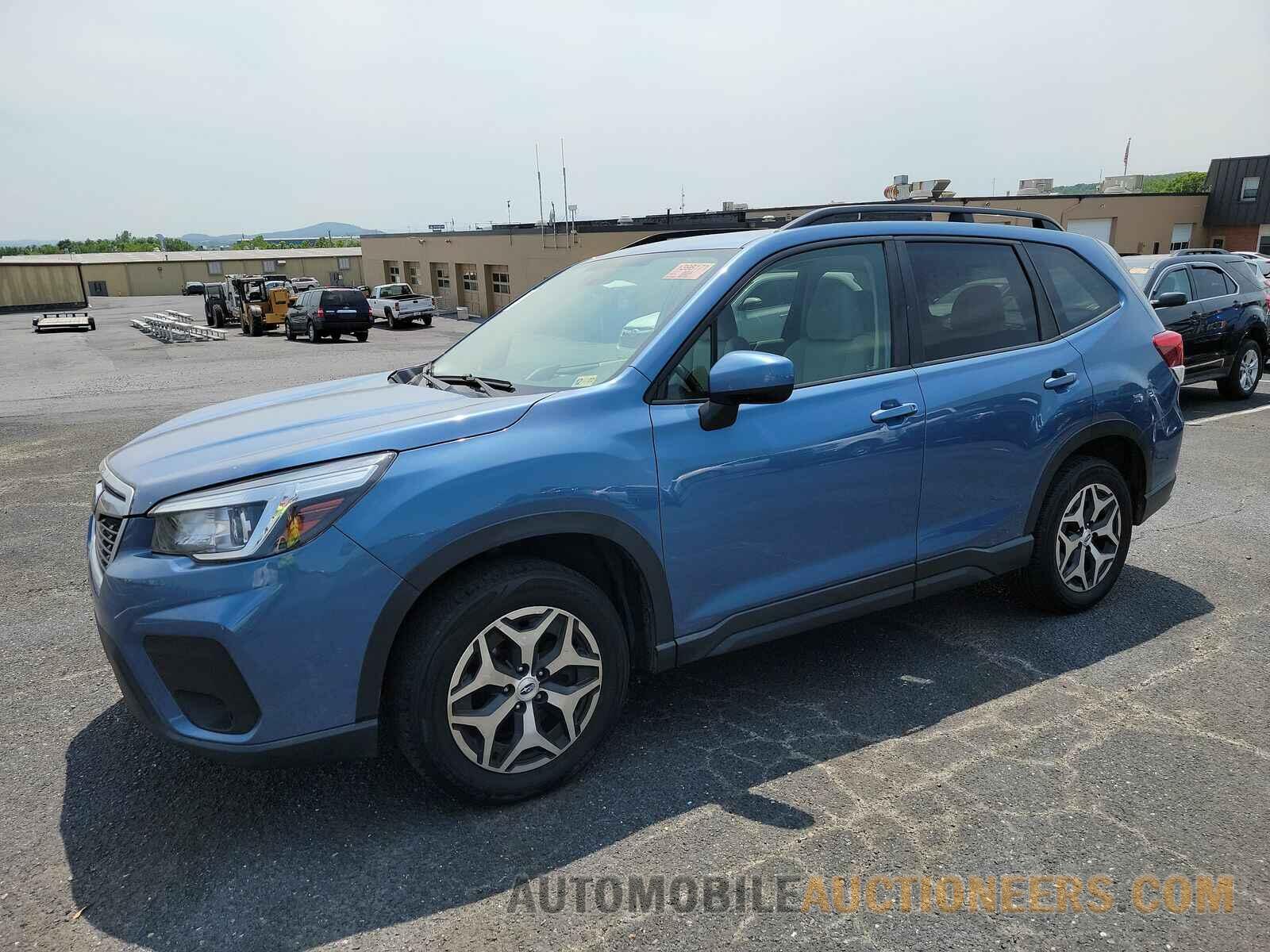 JF2SKAEC4KH458917 Subaru Forester 2019