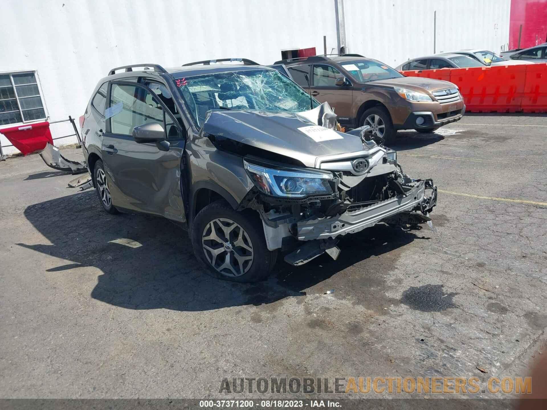 JF2SKAEC4KH579656 SUBARU FORESTER 2019