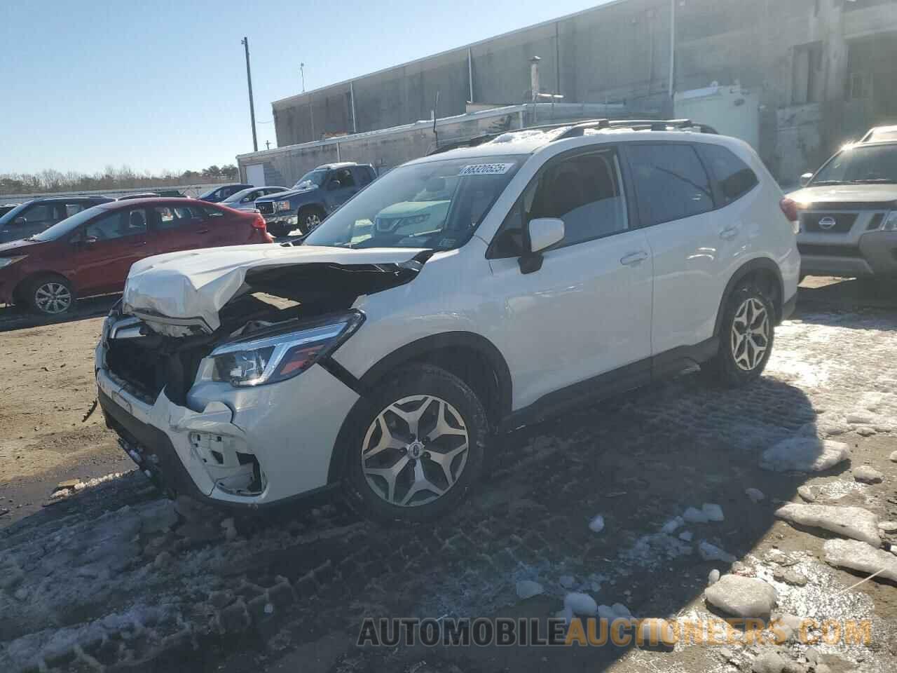 JF2SKAEC5KH496849 SUBARU FORESTER 2019