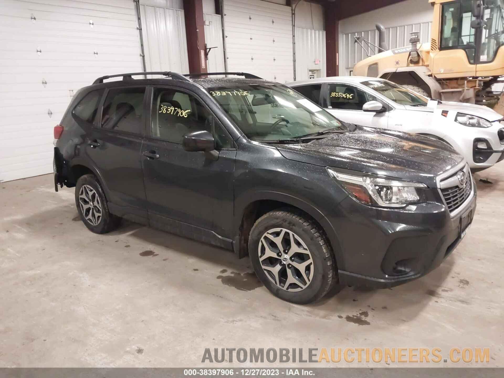 JF2SKAEC5KH576684 SUBARU FORESTER 2019