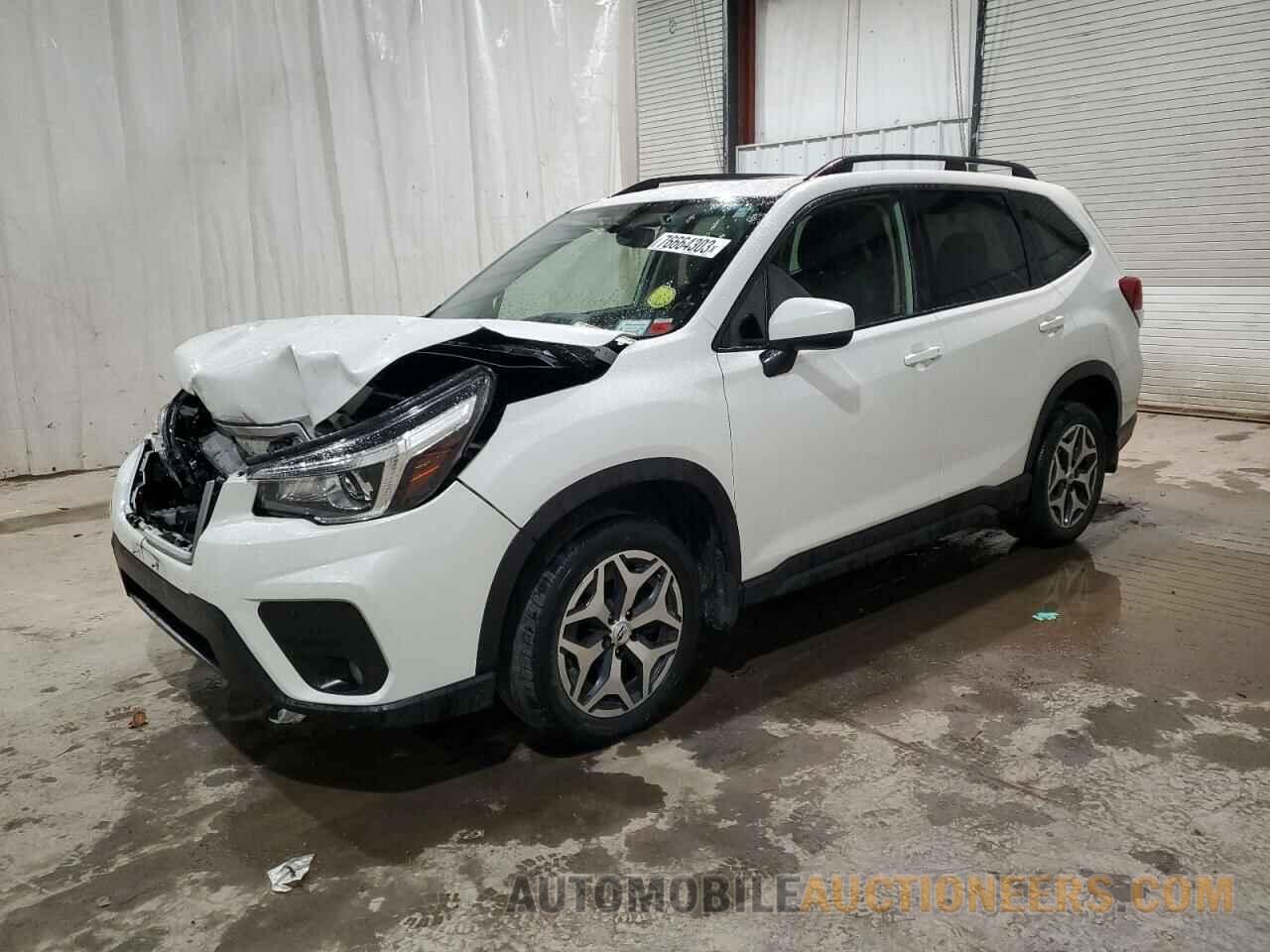 JF2SKAEC6KH504540 SUBARU FORESTER 2019