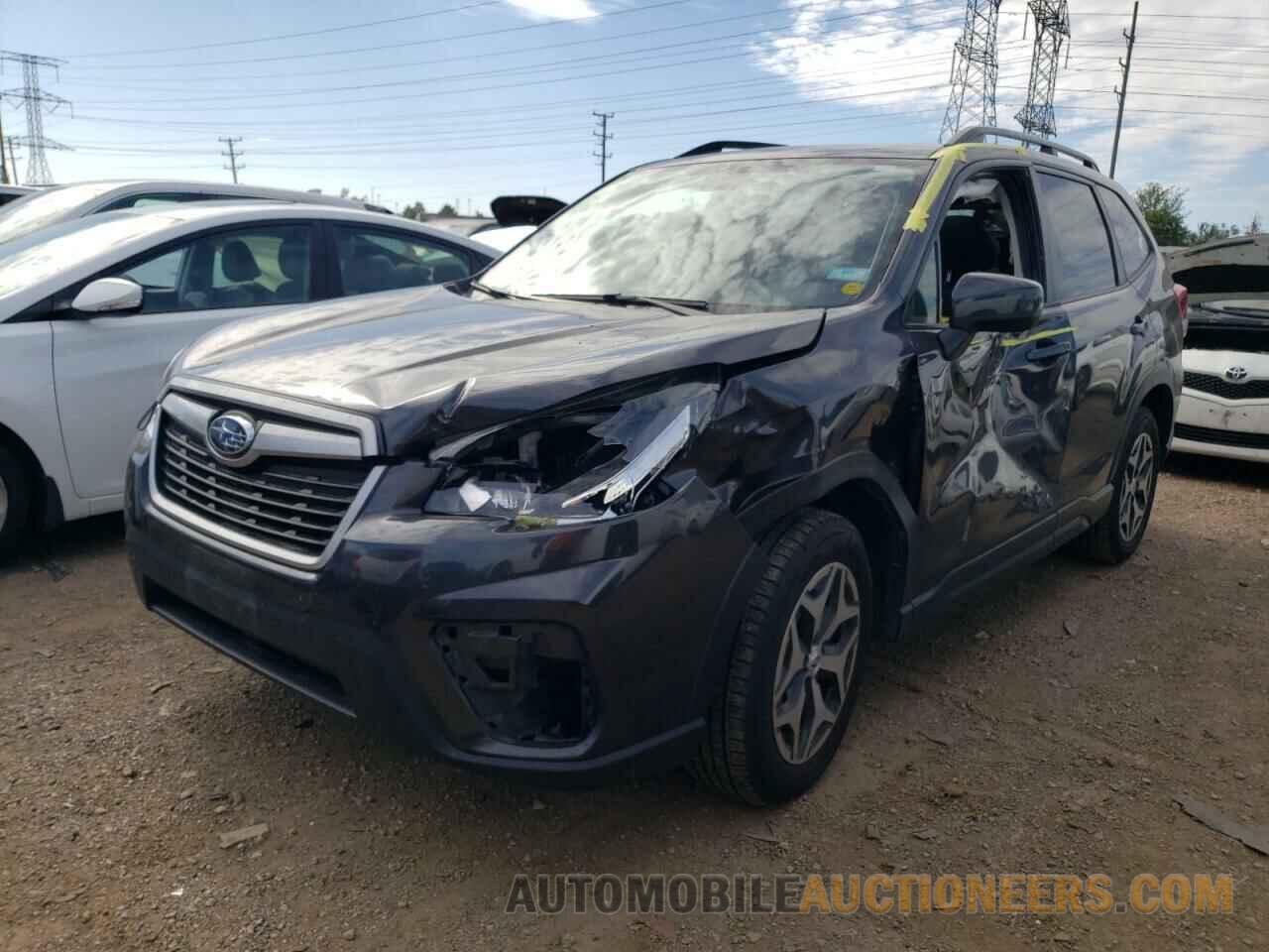 JF2SKAEC7KH467093 SUBARU FORESTER 2019