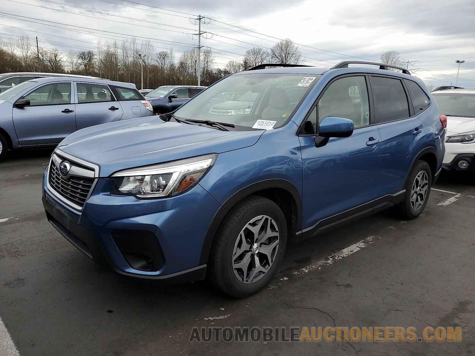 JF2SKAEC7KH486128 Subaru Forester 2019