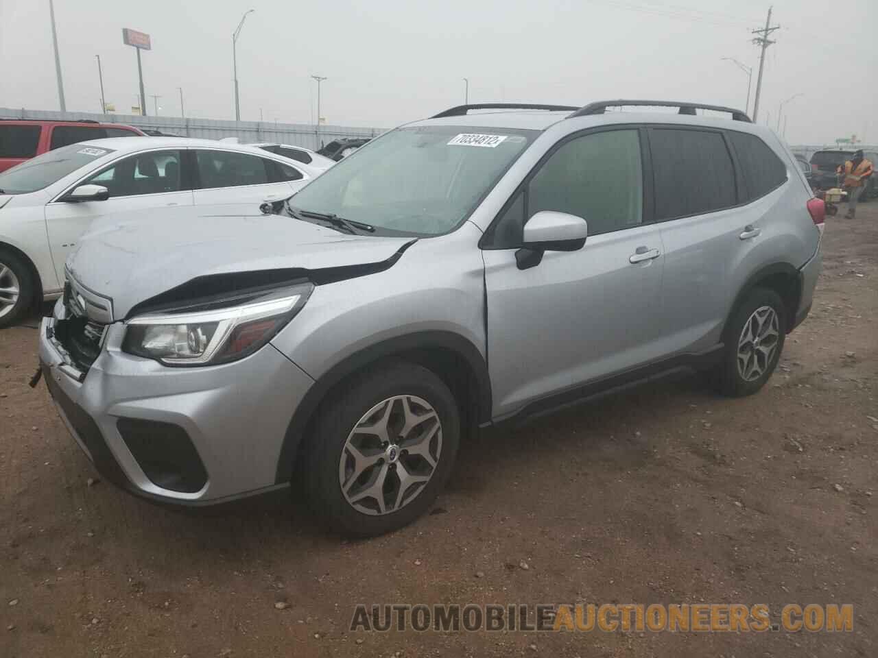 JF2SKAEC8KH463537 SUBARU FORESTER 2019