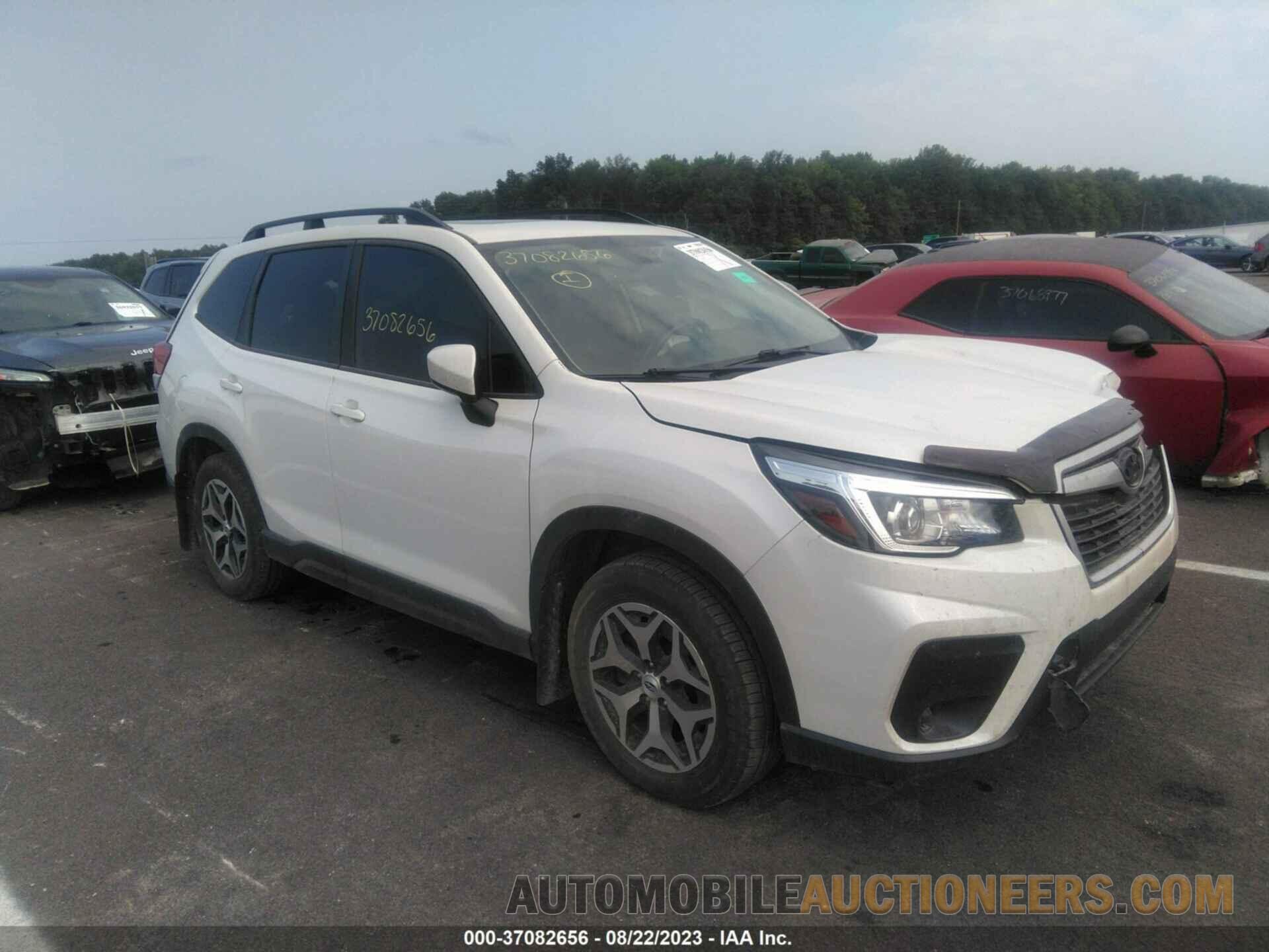 JF2SKAEC8KH557482 SUBARU FORESTER 2019