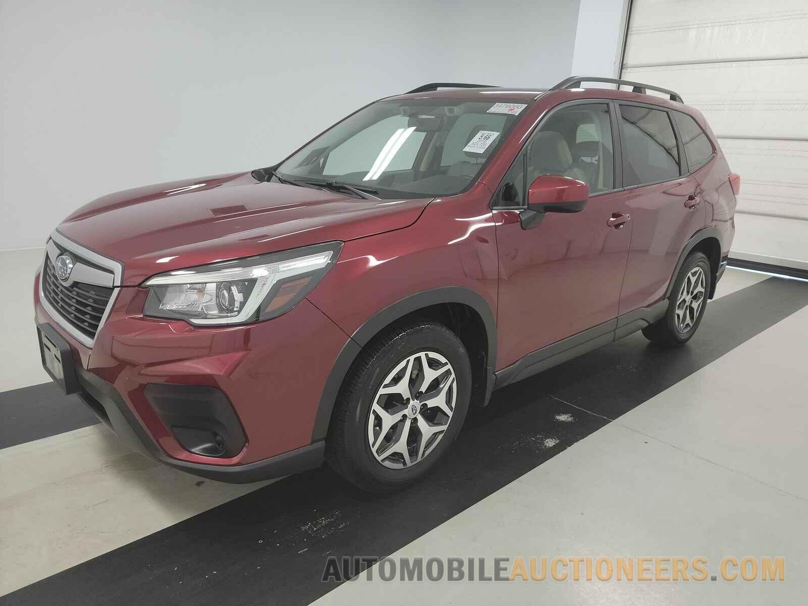 JF2SKAEC9KH503897 Subaru Forester 2019