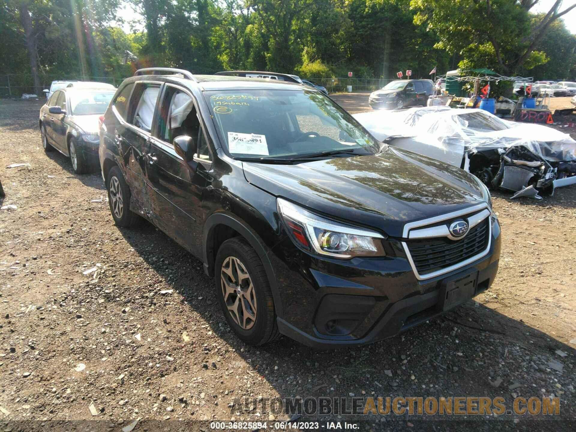 JF2SKAEC9KH566675 SUBARU FORESTER 2019