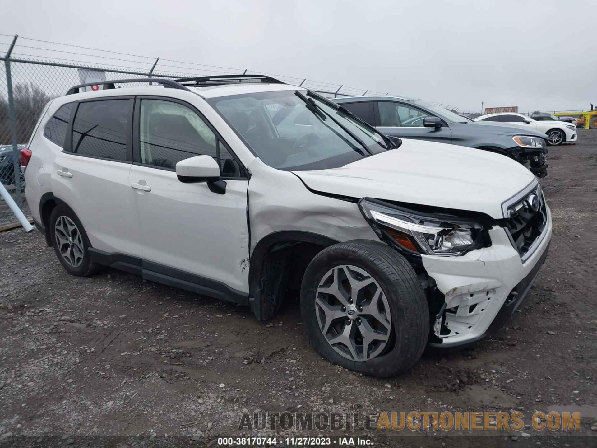 JF2SKAECXKH406949 SUBARU FORESTER 2019