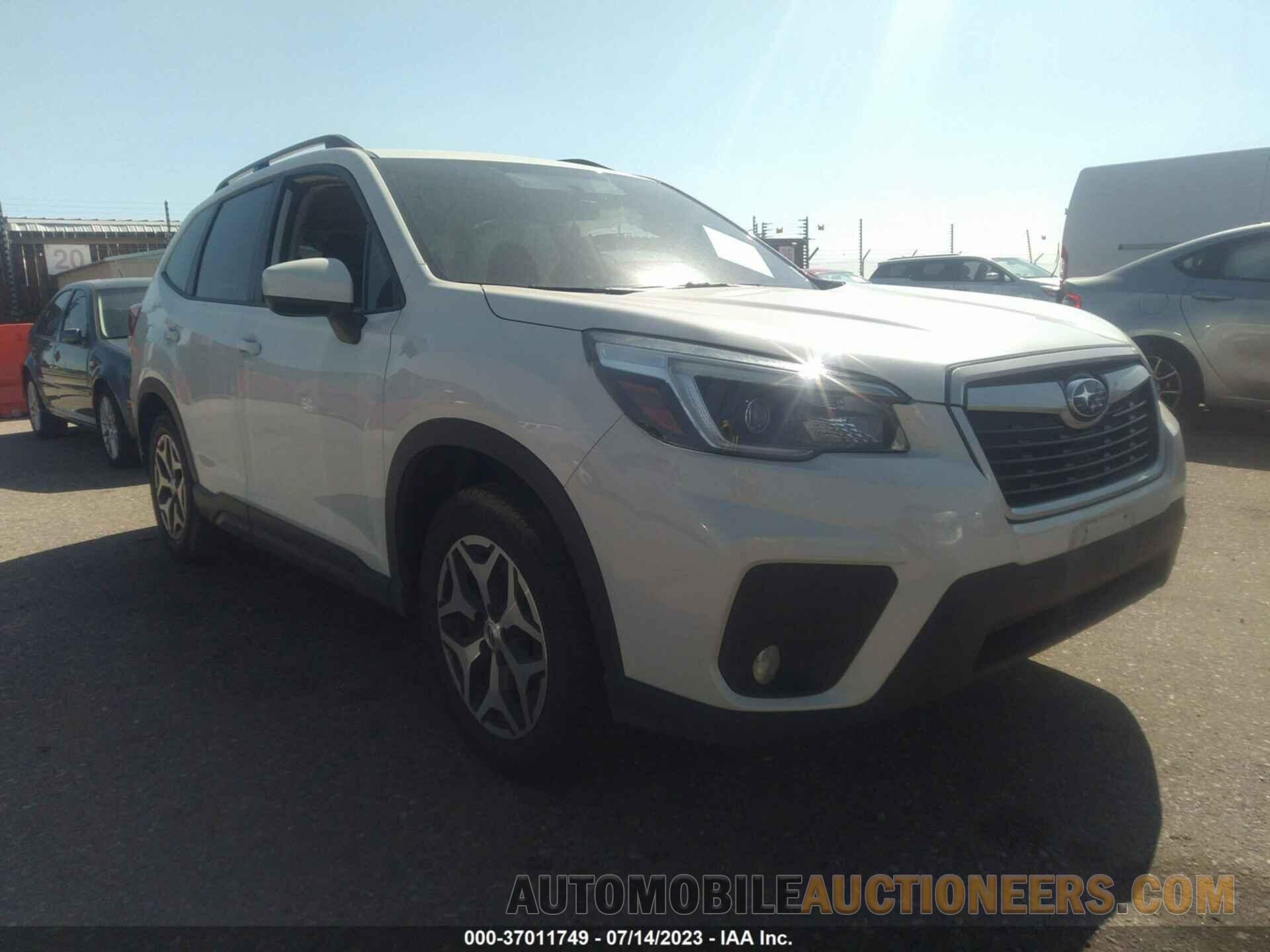 JF2SKAFC6MH477695 SUBARU FORESTER 2021