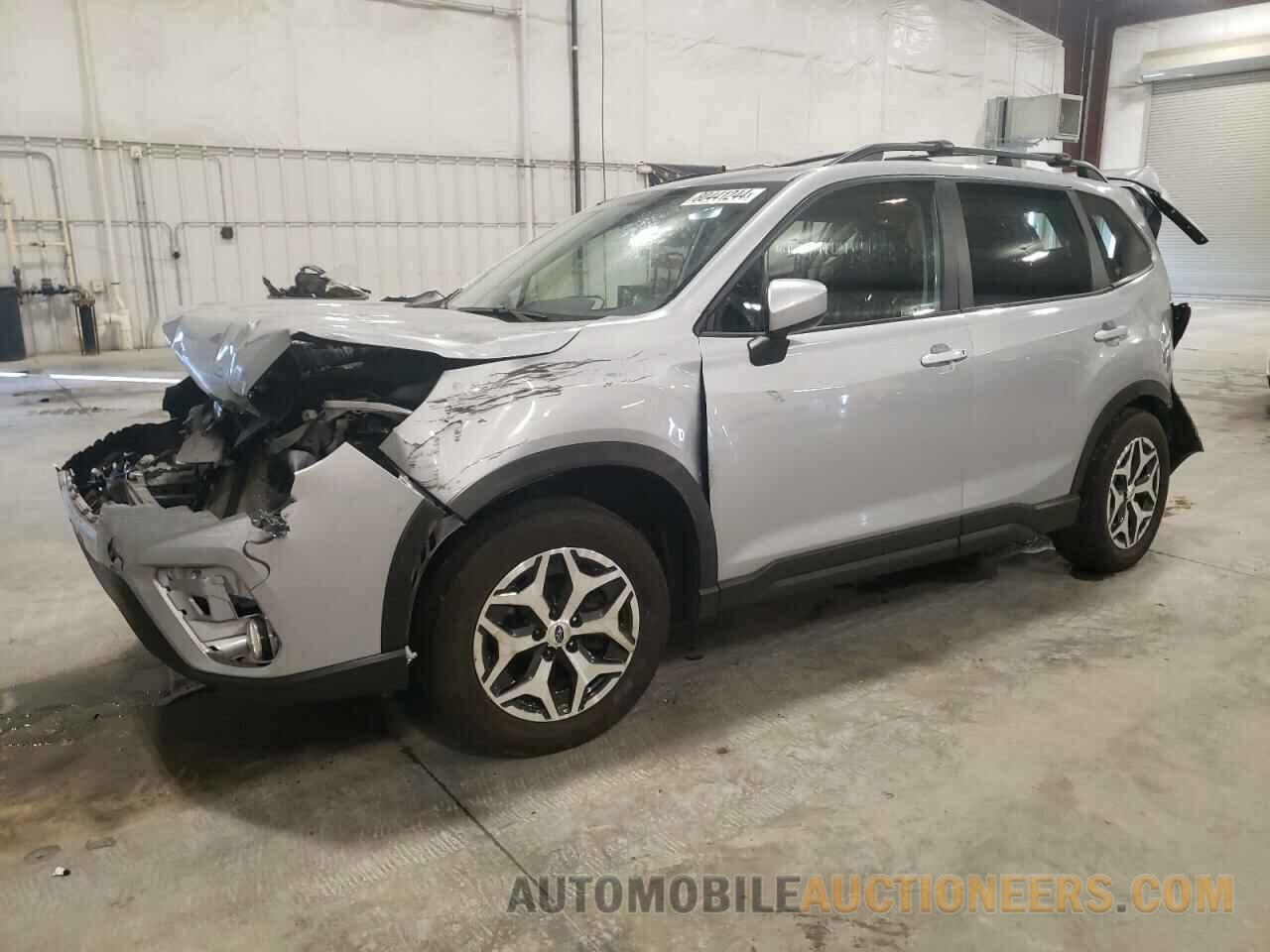 JF2SKAFC8MH535726 SUBARU FORESTER 2021