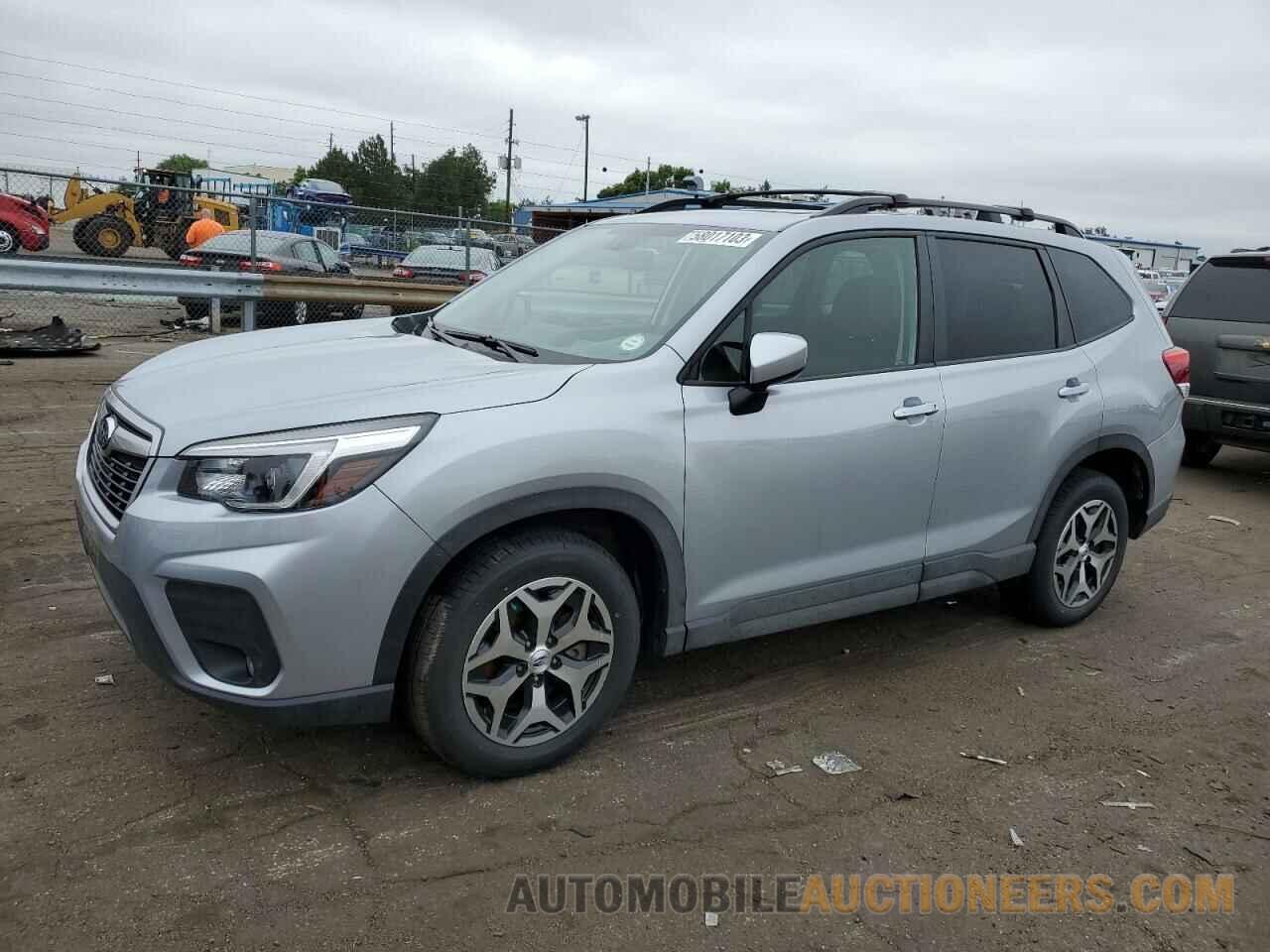 JF2SKAFC8MH556592 SUBARU FORESTER 2021