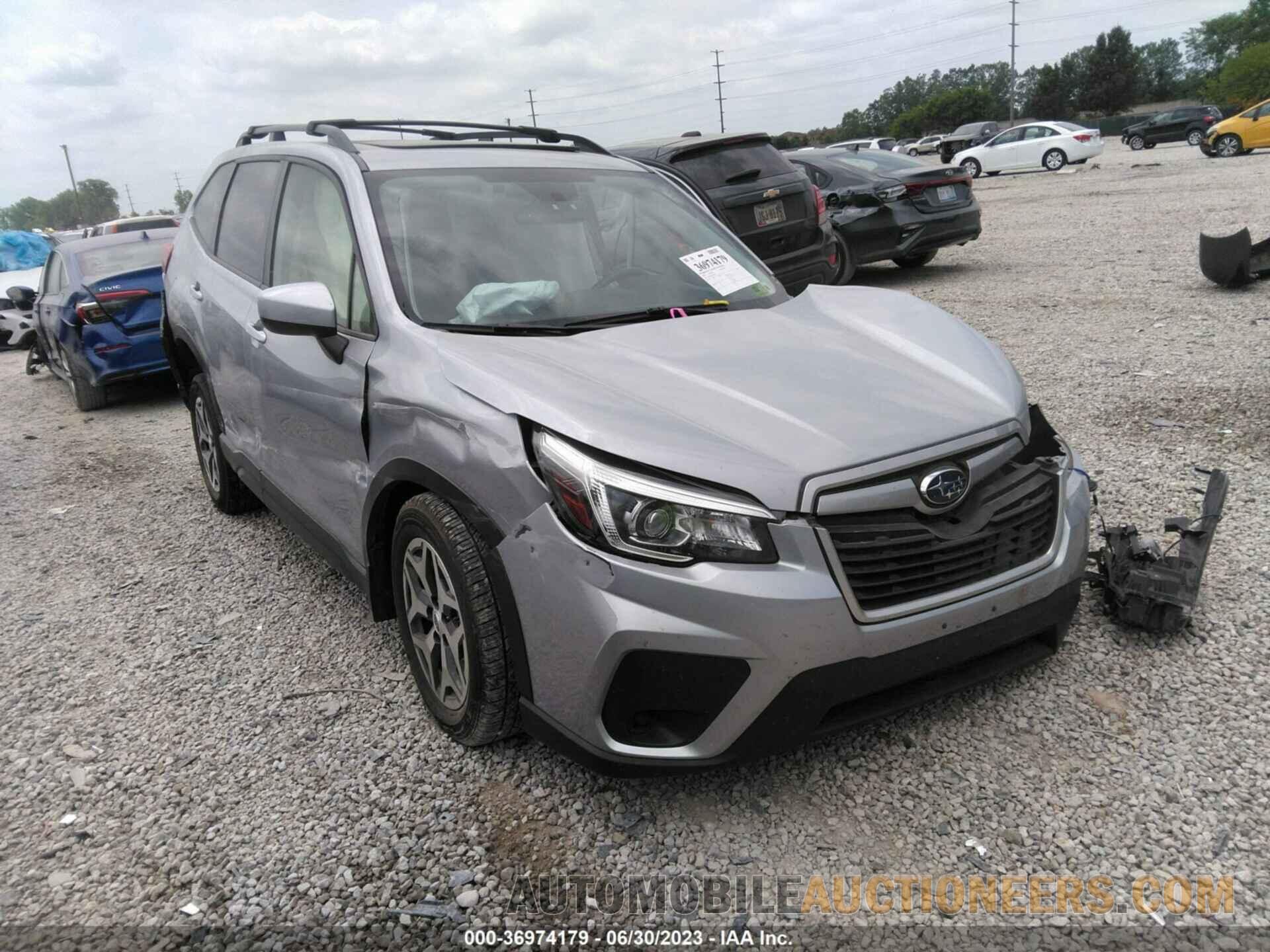 JF2SKAGC2KH549701 SUBARU FORESTER 2019