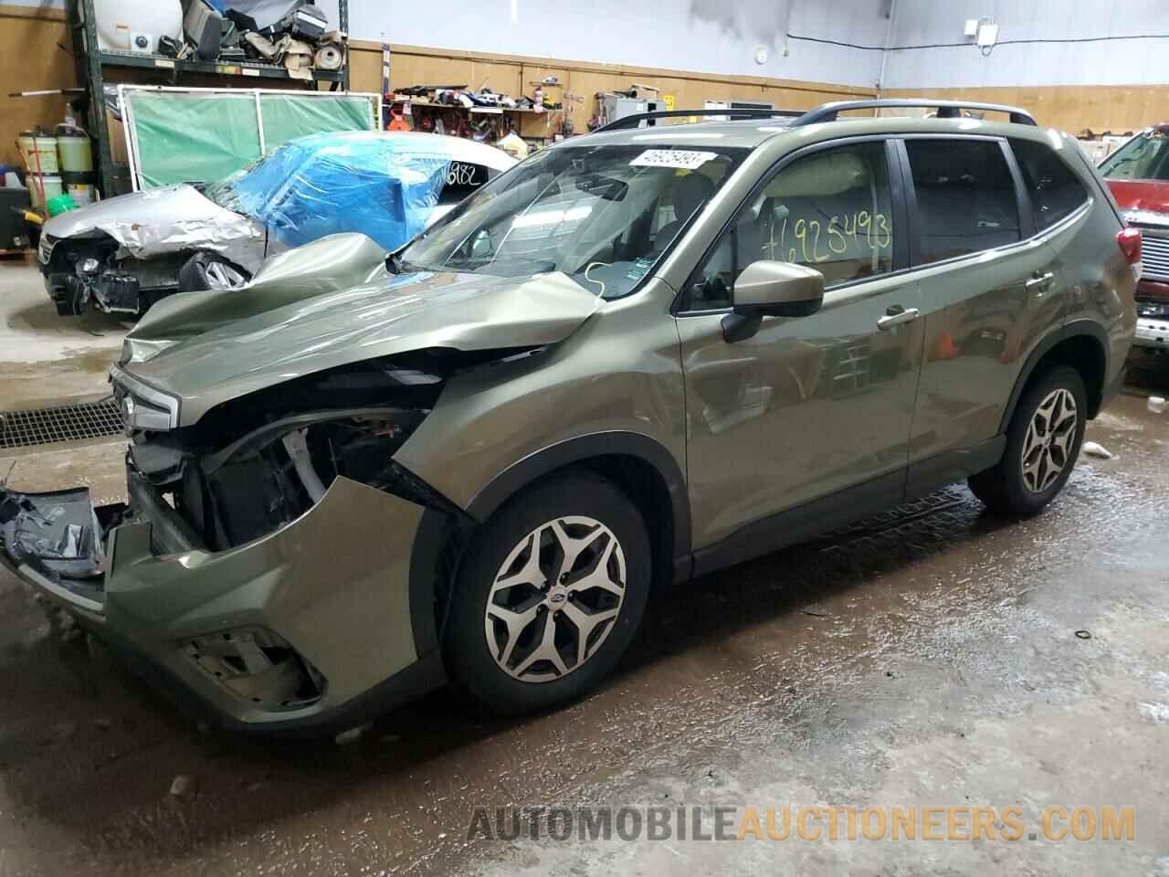 JF2SKAGC4KH444092 SUBARU FORESTER 2019