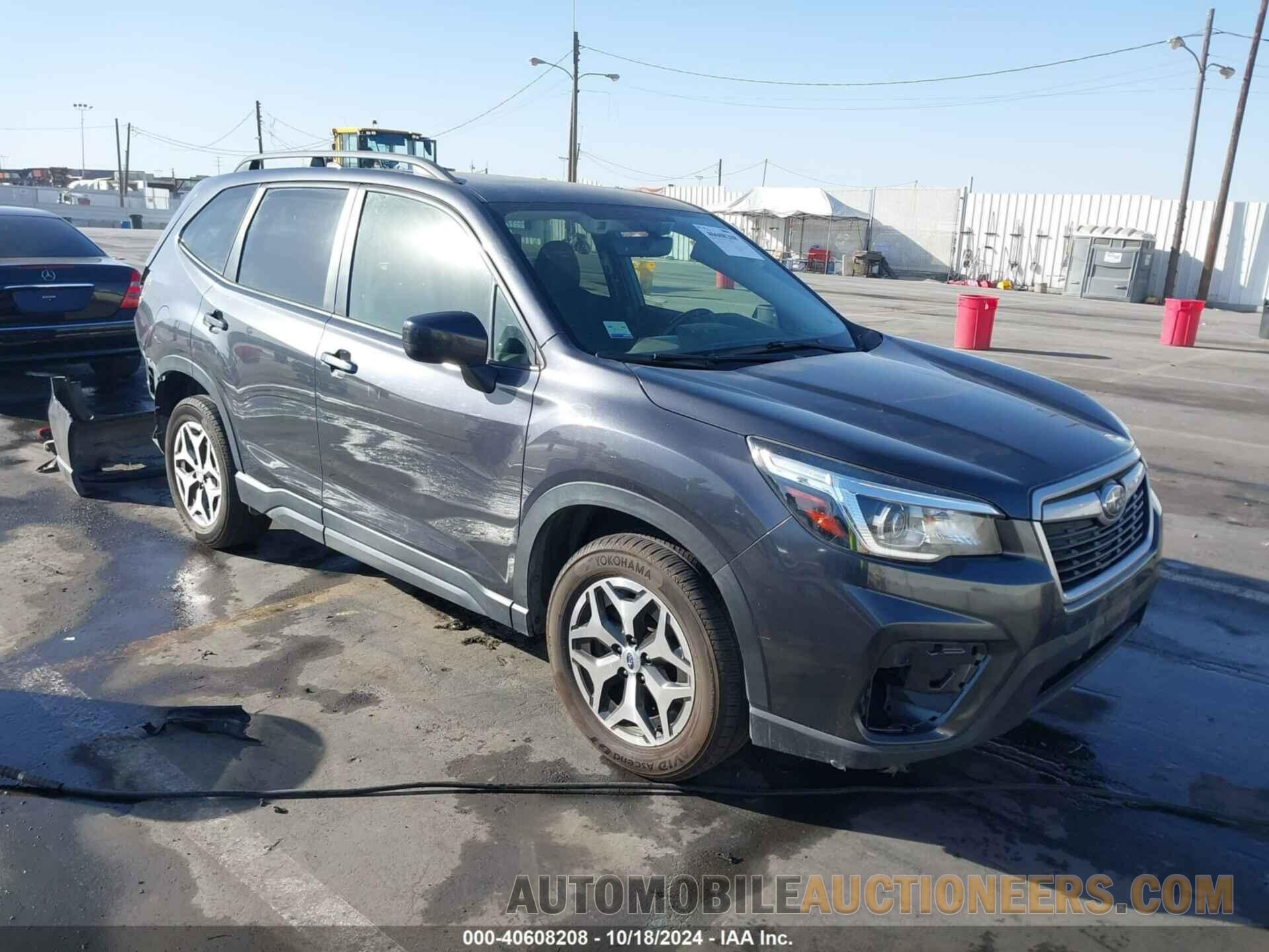 JF2SKAGC6KH558949 SUBARU FORESTER 2019