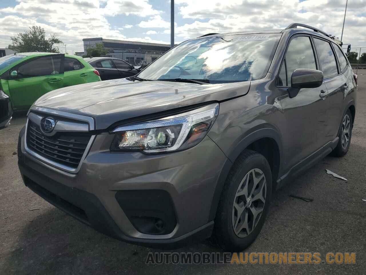 JF2SKAGC7KH485963 SUBARU FORESTER 2019