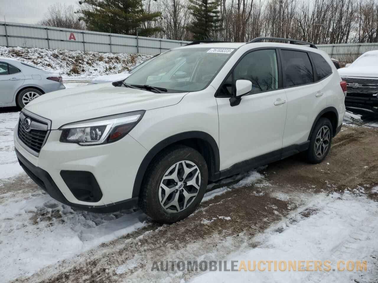 JF2SKAGC7KH557812 SUBARU FORESTER 2019