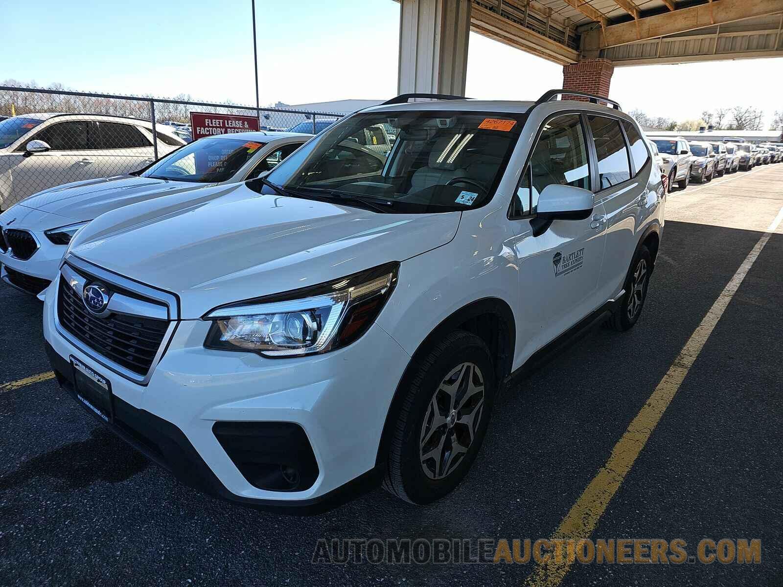 JF2SKAGC8KH507131 Subaru Forester 2019