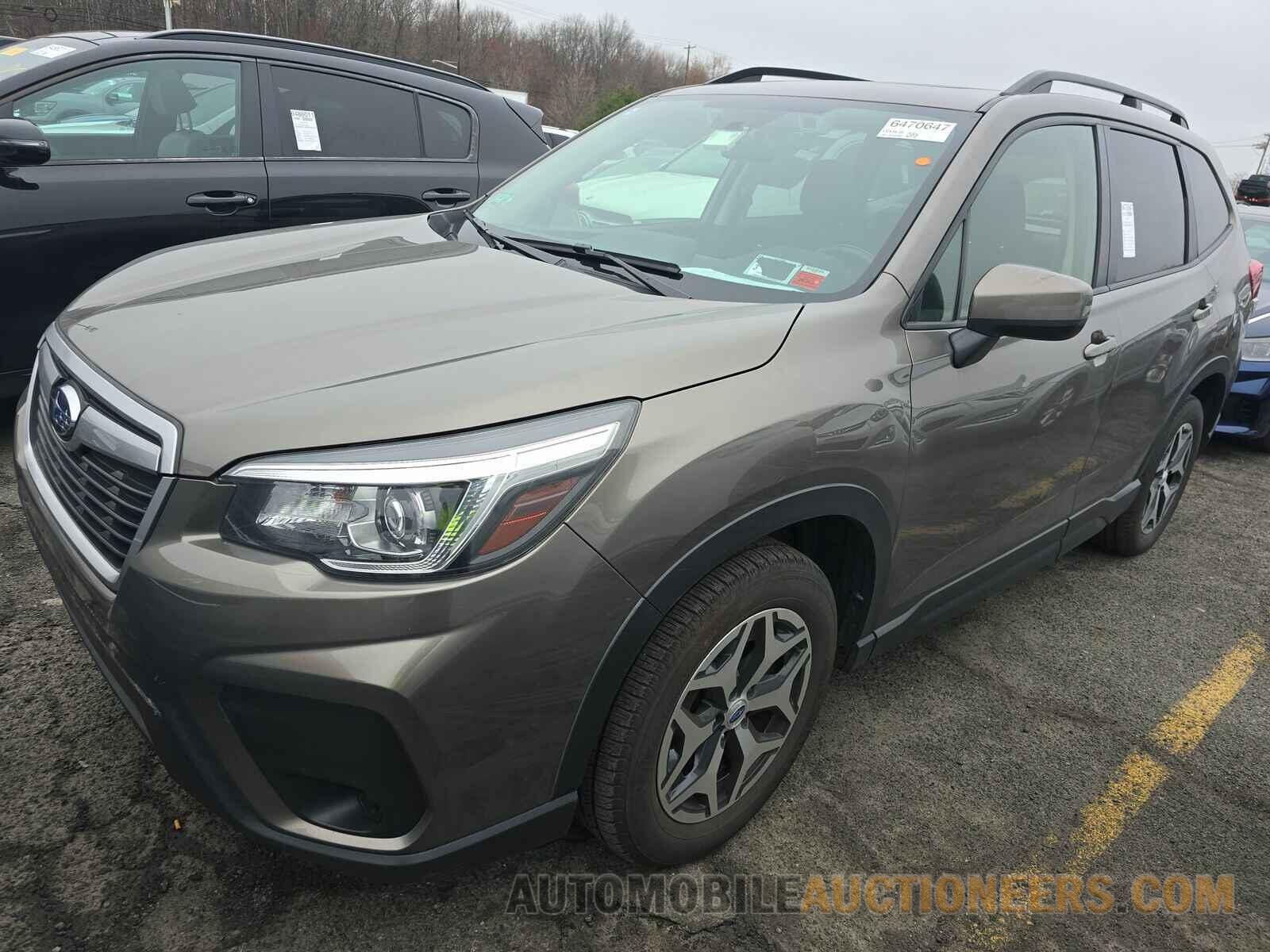 JF2SKAGC8KH516637 Subaru Forester 2019