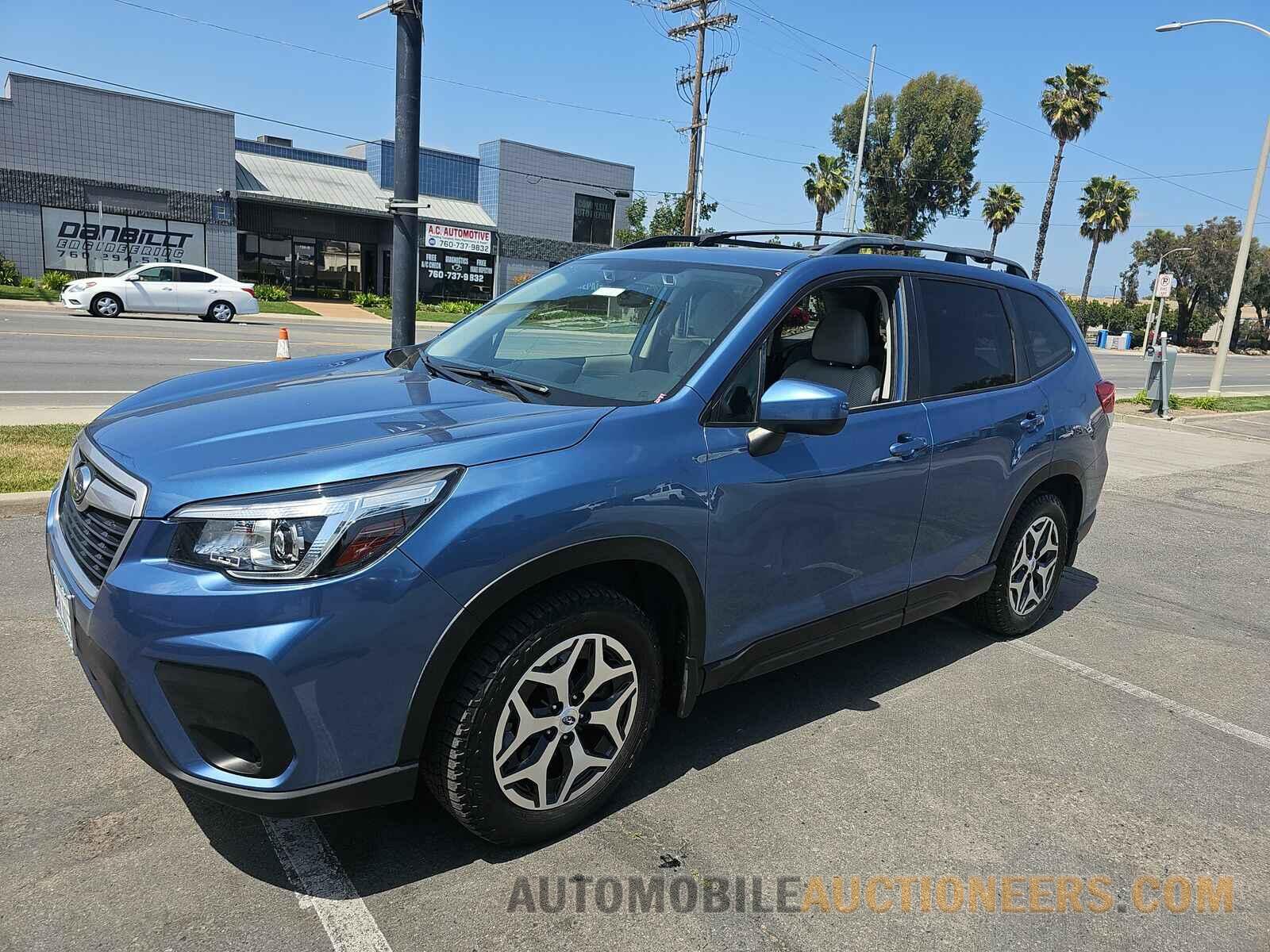 JF2SKAGC9KH440703 Subaru Forester 2019