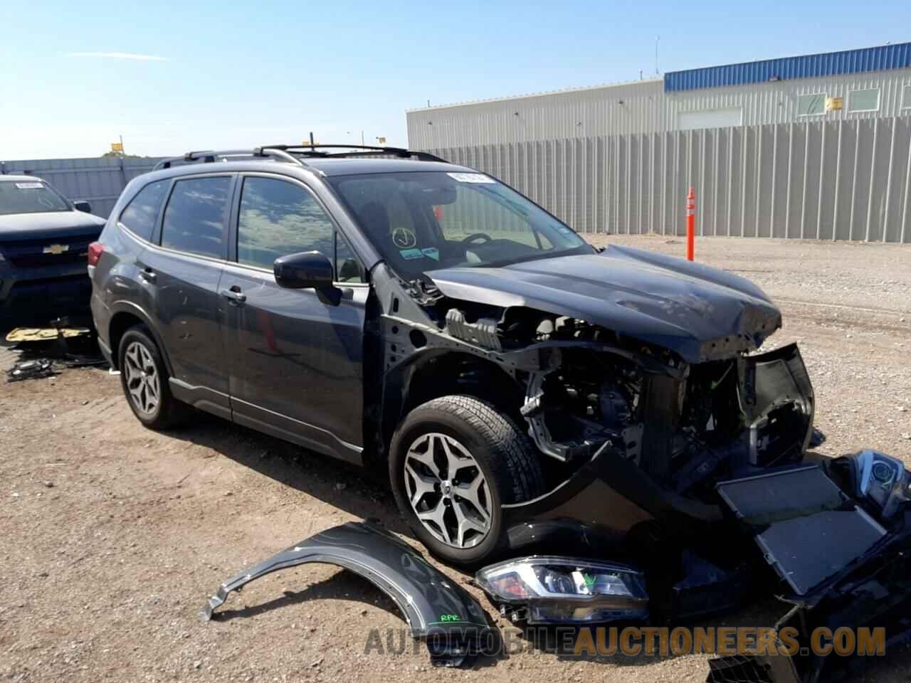 JF2SKAJC7LH477484 SUBARU FORESTER 2020