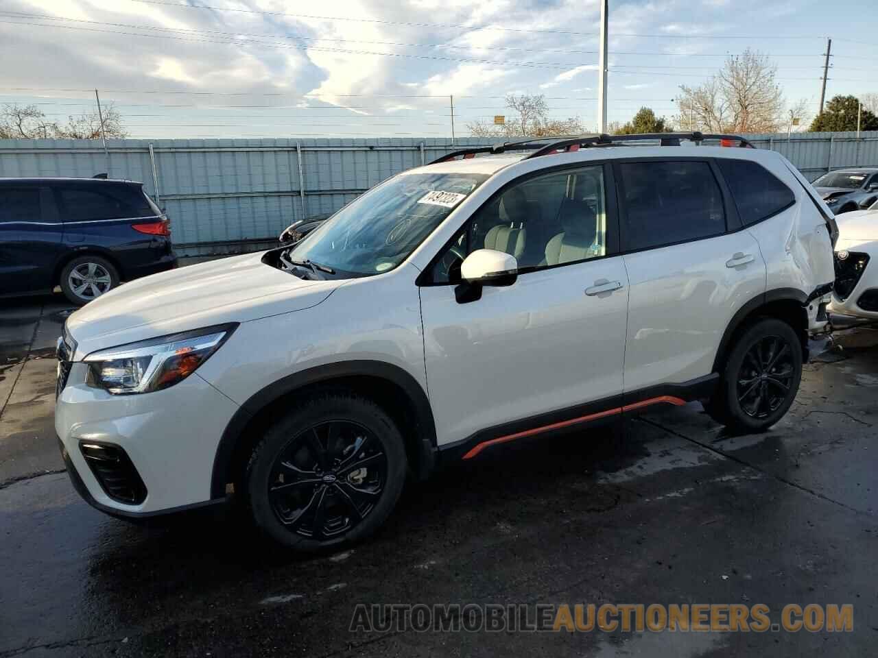 JF2SKAKC7KH483928 SUBARU FORESTER 2019