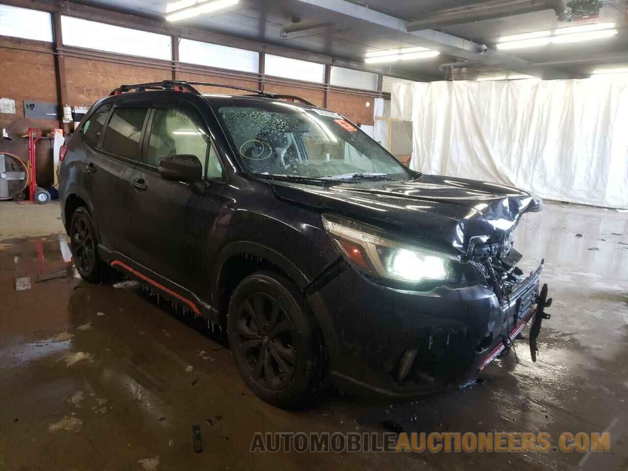 JF2SKAPC4KH477772 SUBARU FORESTER 2019