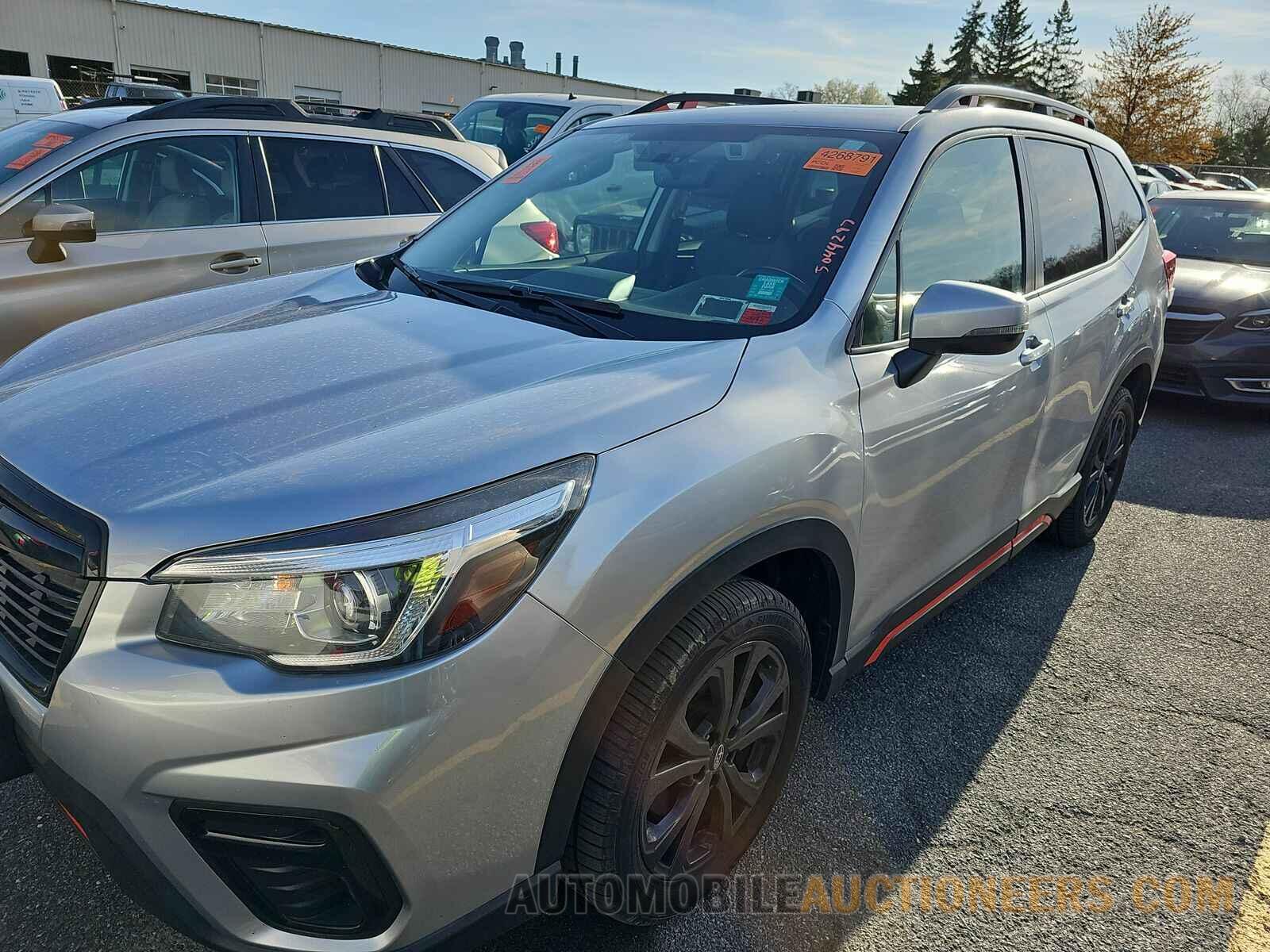 JF2SKAPC5KH527305 Subaru Forester 2019