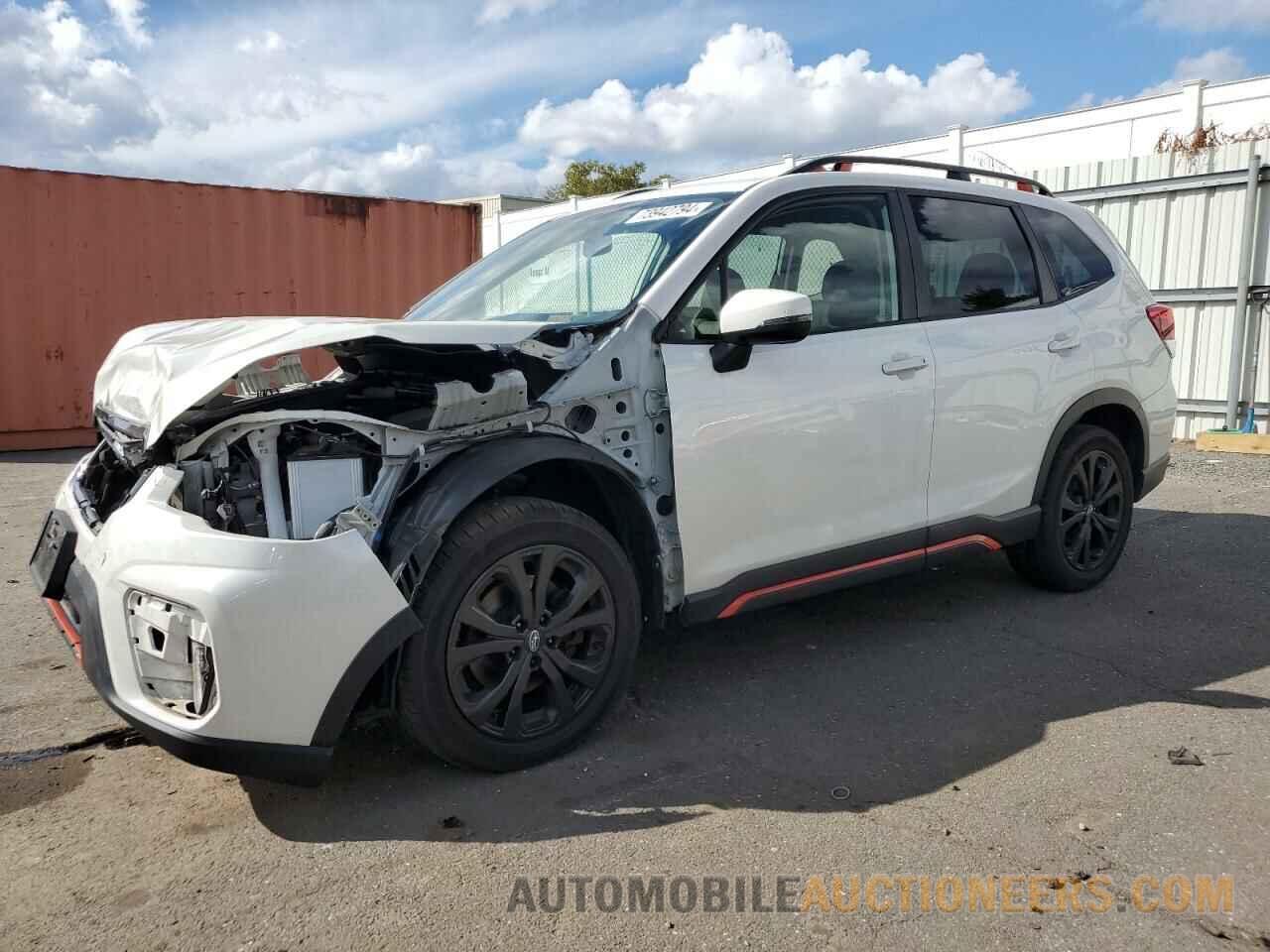 JF2SKARCXMH480952 SUBARU FORESTER 2021