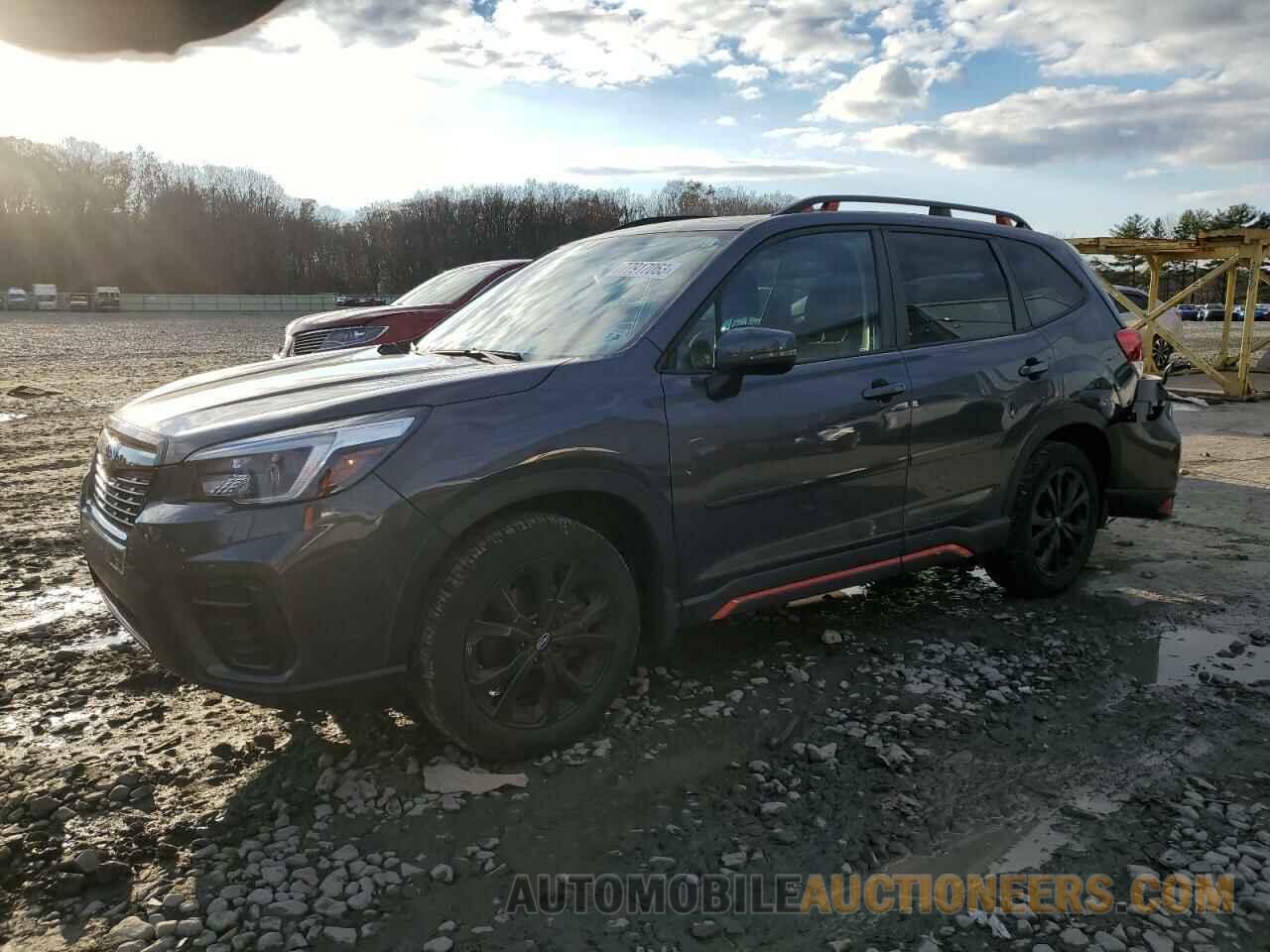 JF2SKARCXMH520012 SUBARU FORESTER 2021