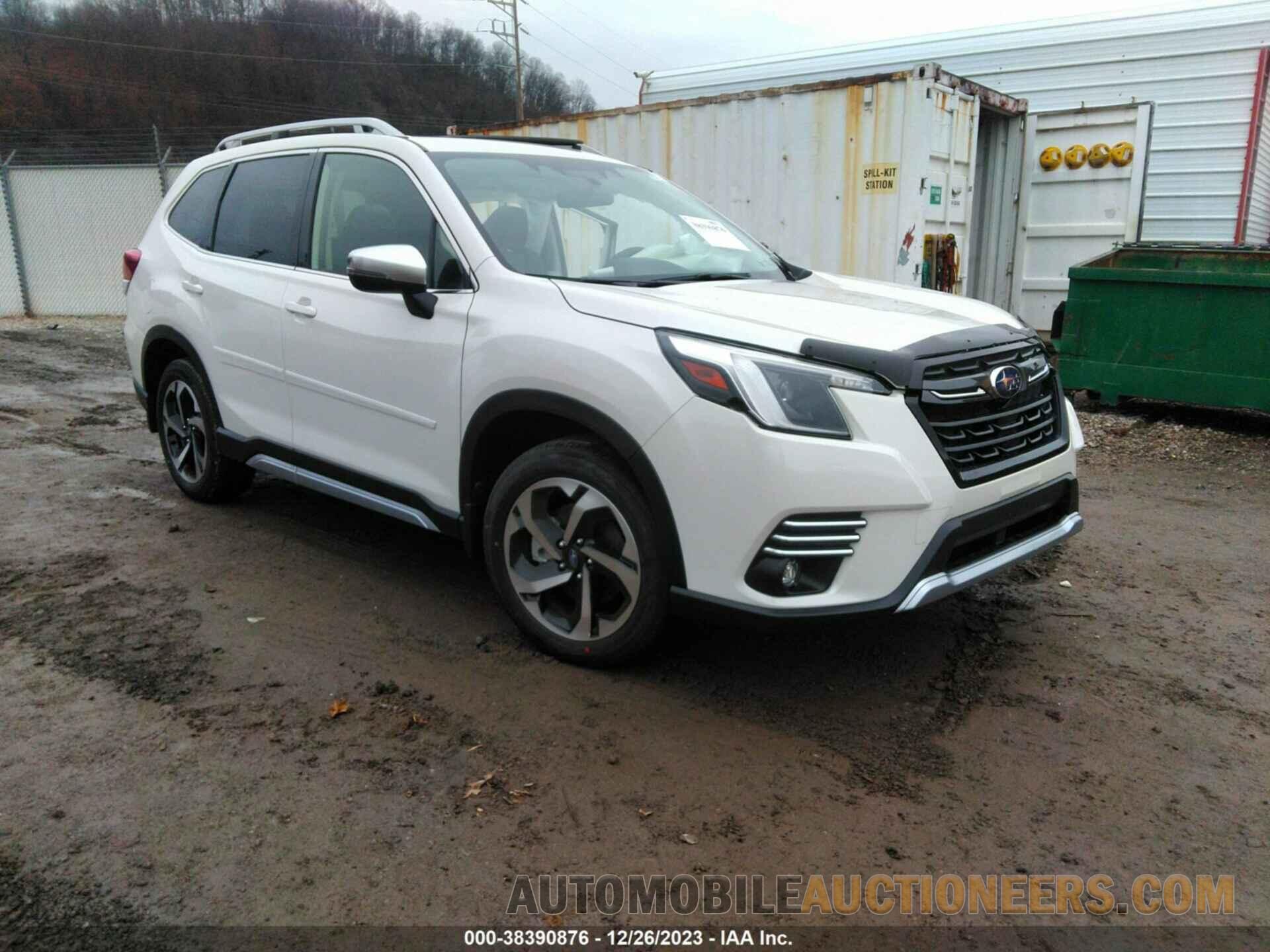 JF2SKARCXPH517518 SUBARU FORESTER 2023