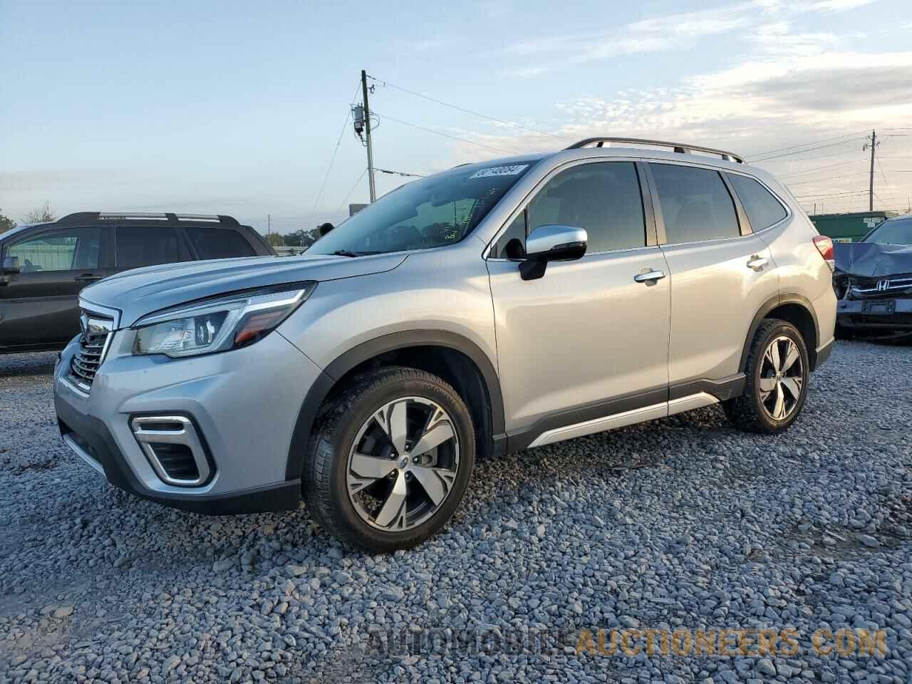 JF2SKAWC3KH450046 SUBARU FORESTER 2019