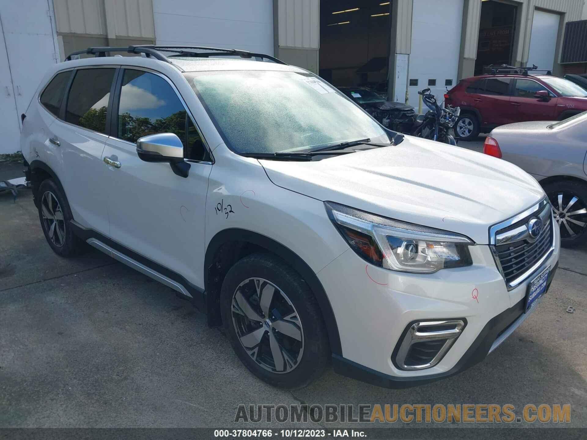 JF2SKAWC5KH446015 SUBARU FORESTER 2019