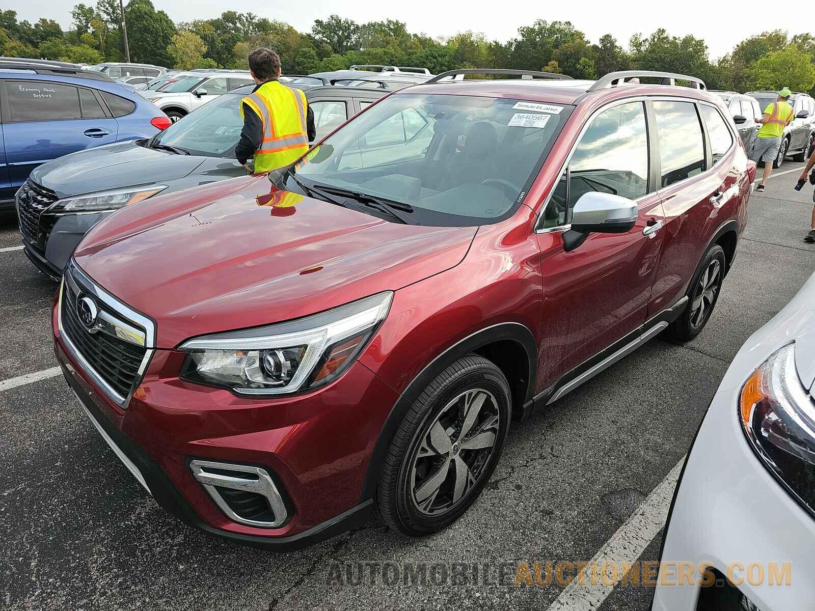 JF2SKAWC7KH440295 Subaru Forester 2019