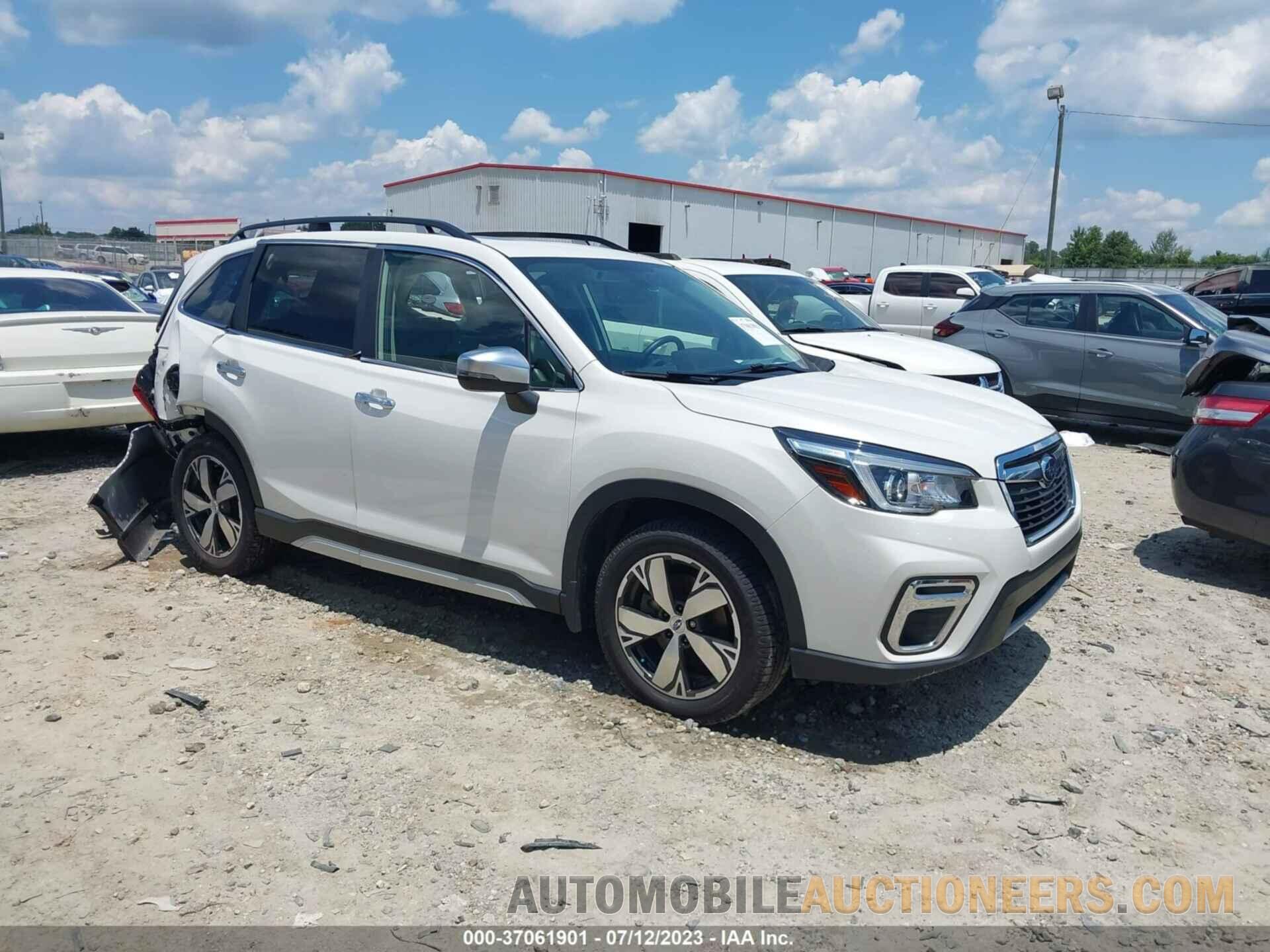 JF2SKAWC7KH527646 SUBARU FORESTER 2019