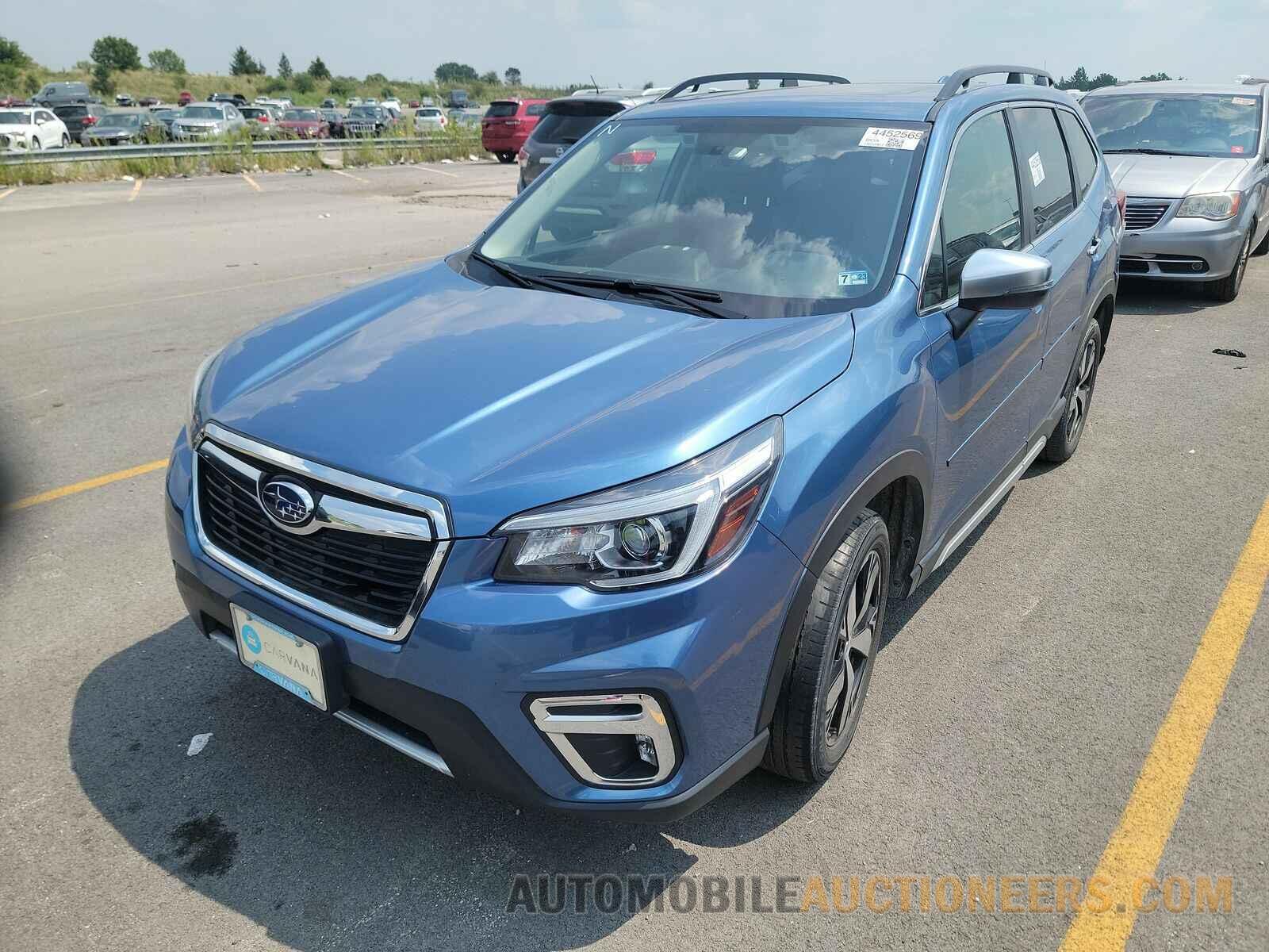 JF2SKAWCXKH521761 Subaru Forester 2019