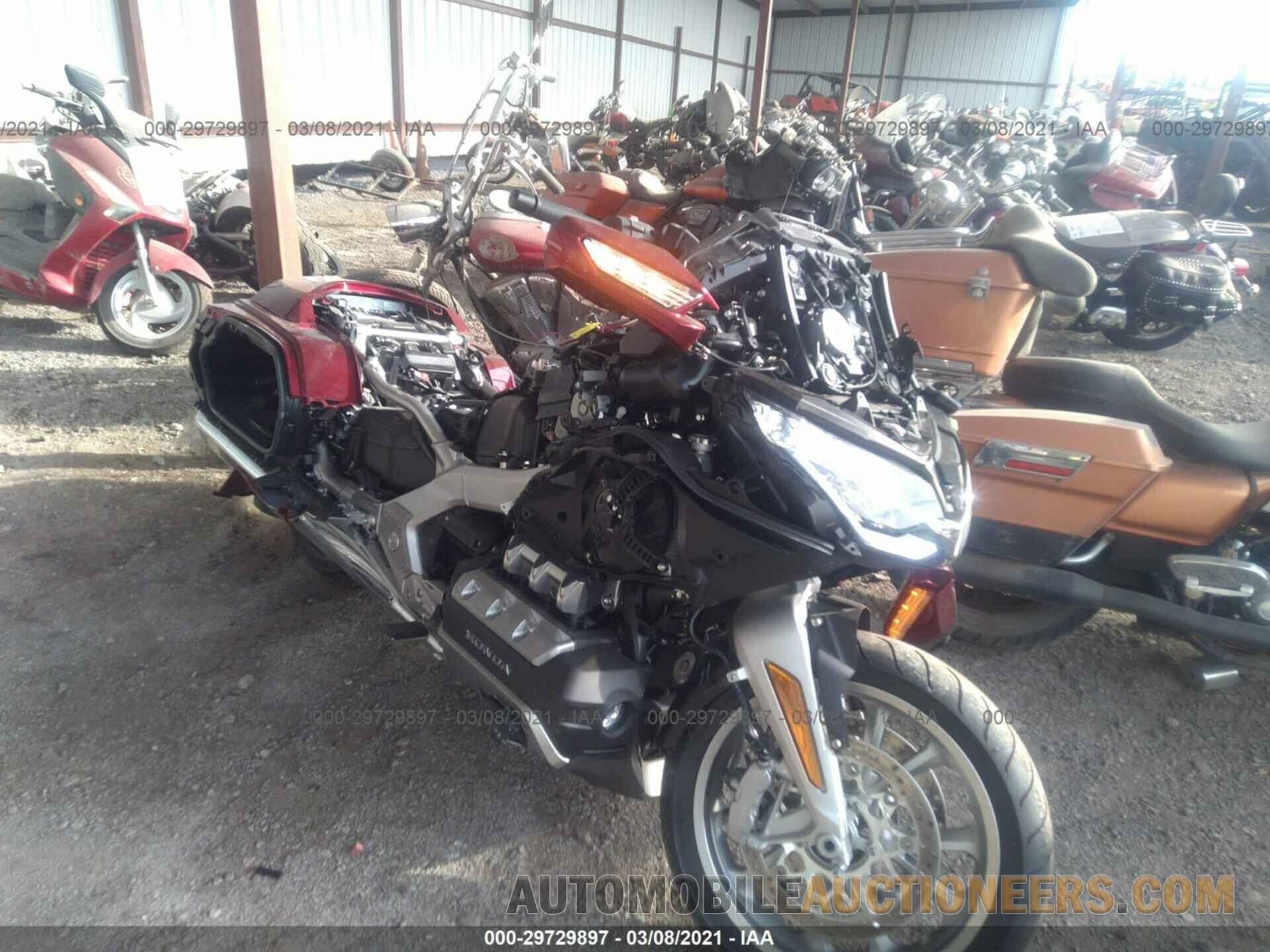 JH2SC7956LK200498 HONDA GL1800 2020