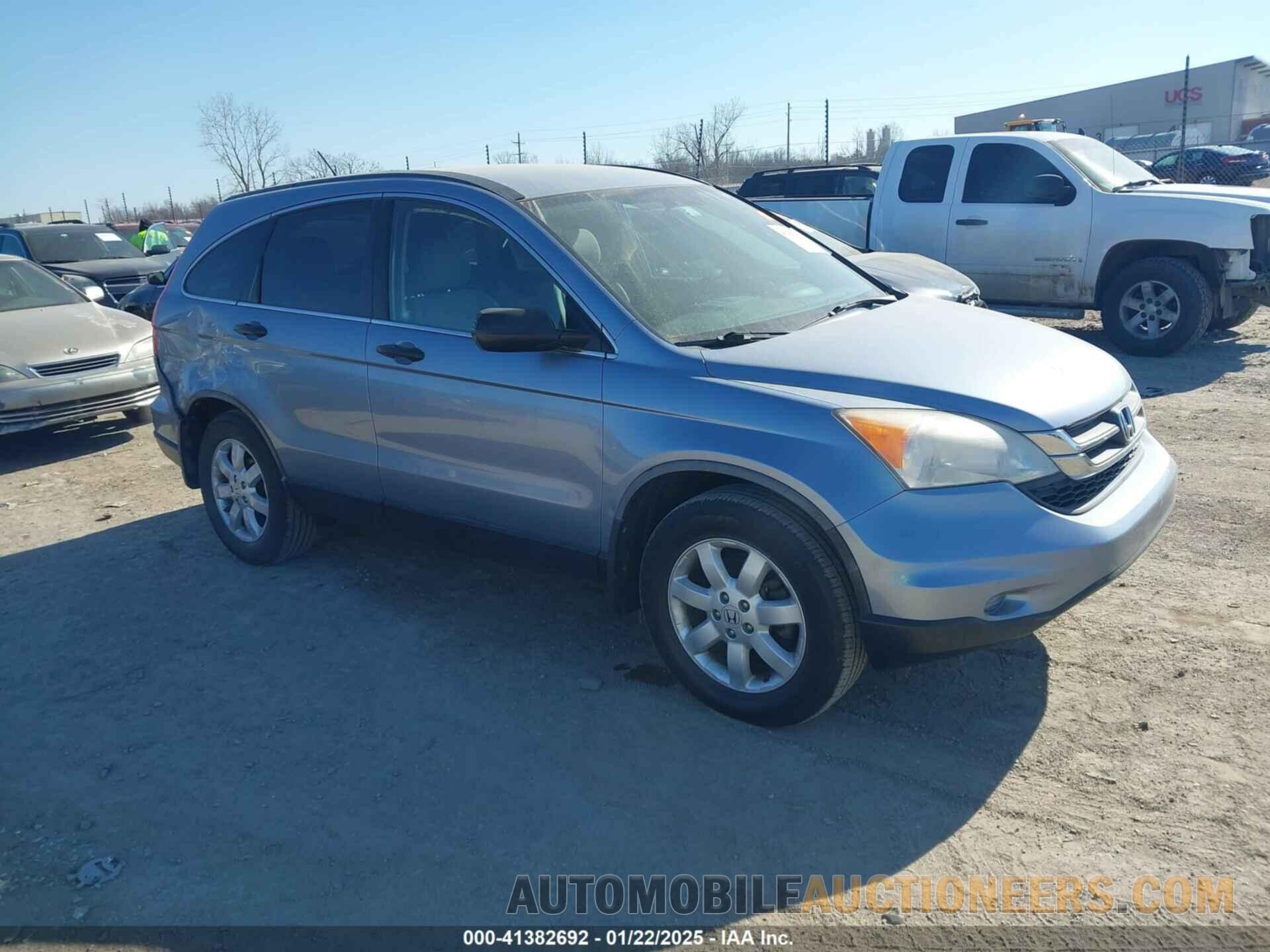 JHLRE4H47BC011606 HONDA CR-V 2011