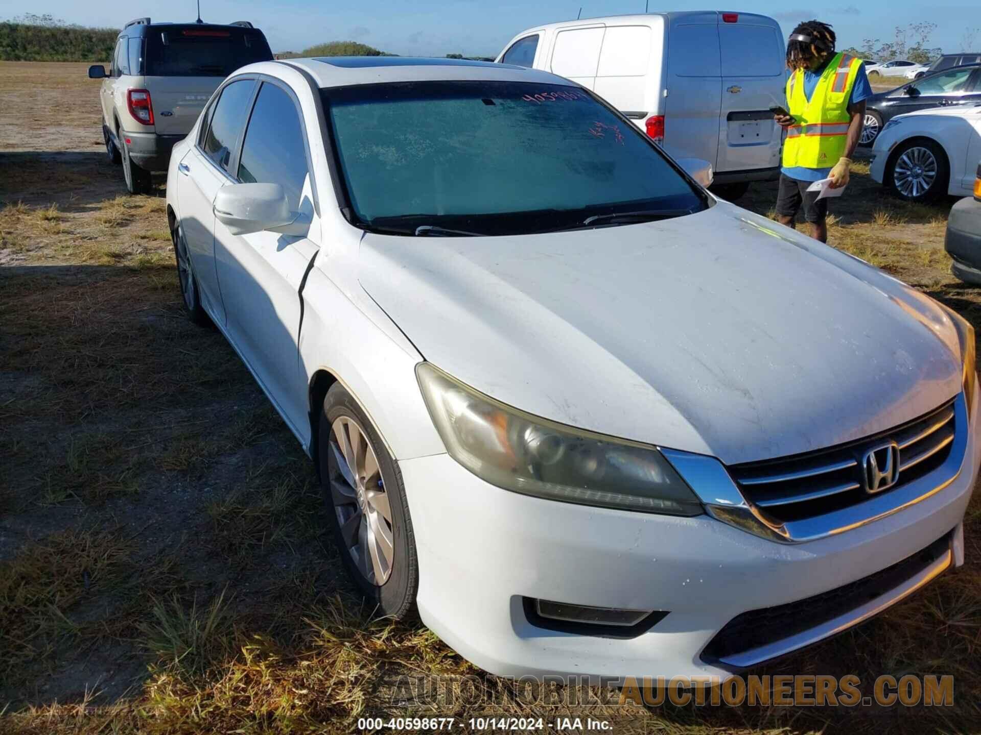 JHMCR2F72DC000538 HONDA ACCORD 2013